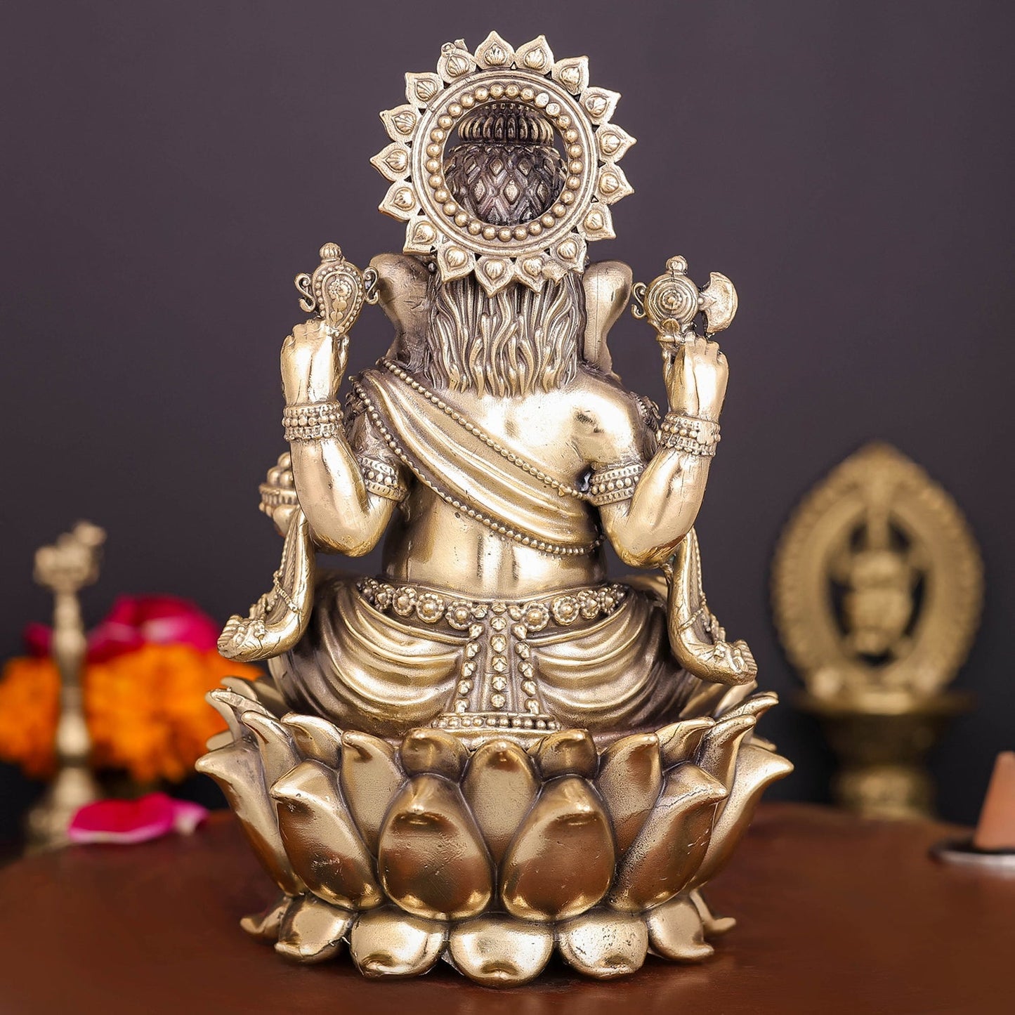 Brass Superfine Ganesha Idol Sitting On Lotus 6 Inch