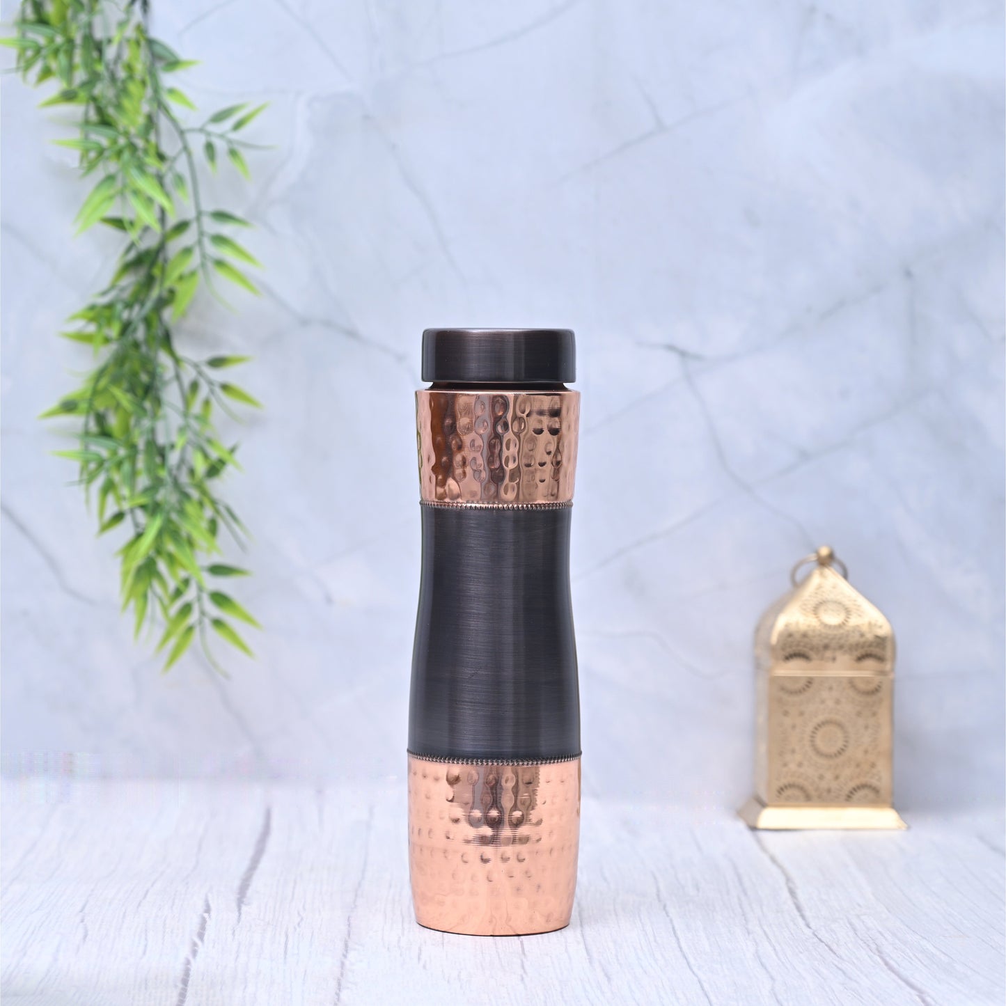 Pure Copper Half Antique & Hammered Water Bottle Capacity 1000 ML – Image 2