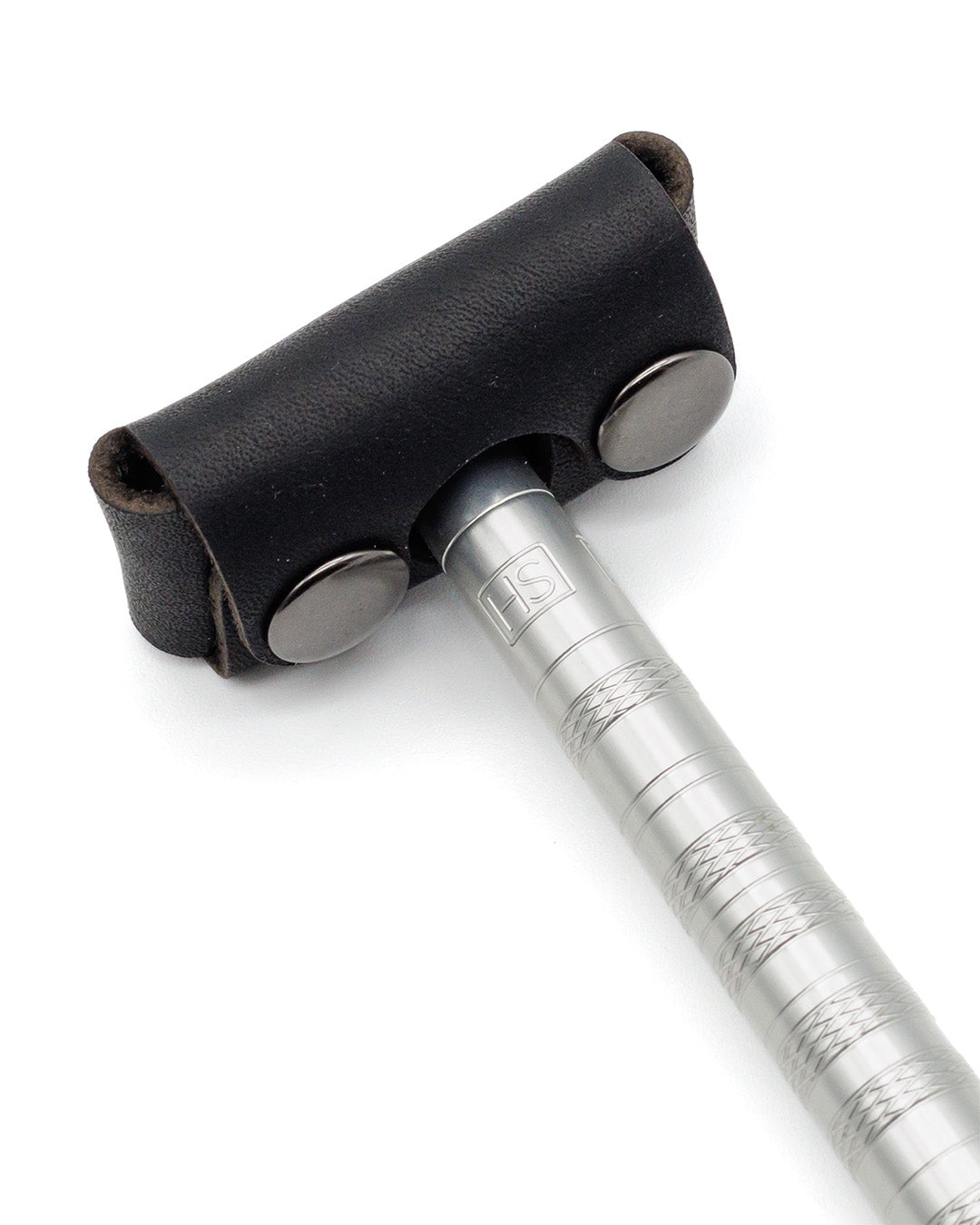 Henson Razor Black Leather Head Cover – Genuine Leather Protection – Image 5