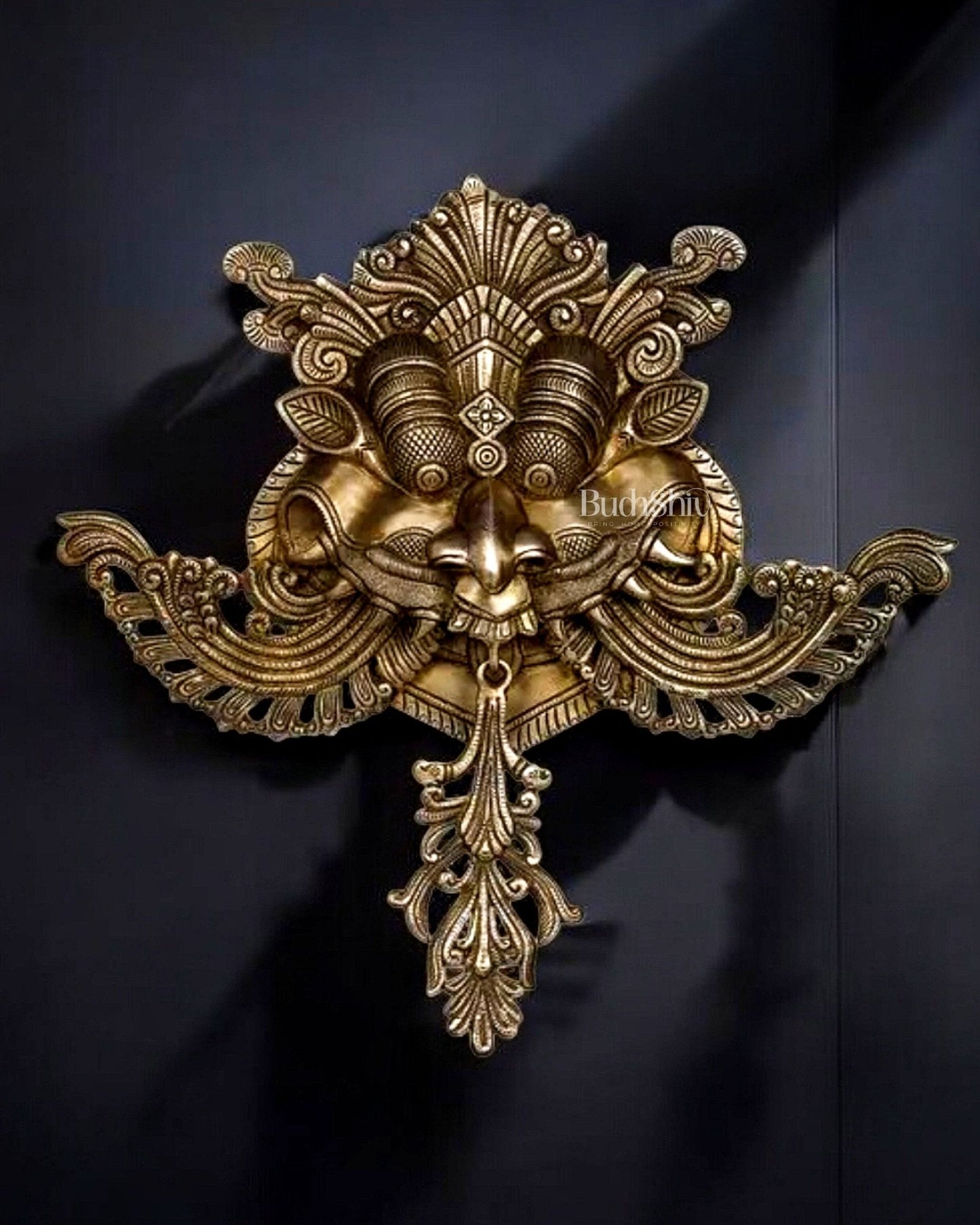 Brass Superfine Large Yali wall hanging Dragon face Nazarbattu 18" golden tone - Sama Homes Idol - Brass Sculpture
