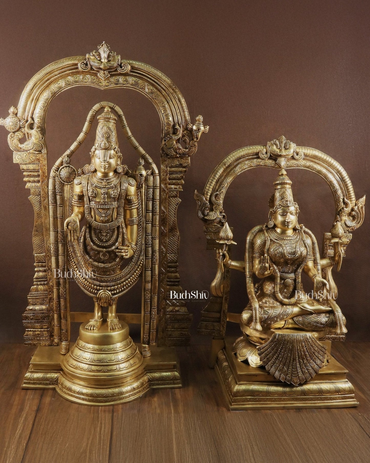 Majestic Brass Lord Venkateshwara & Goddess Padmavathi Statues – Temple Pair 40" - Sama Homes Idol - Brass Sculpture