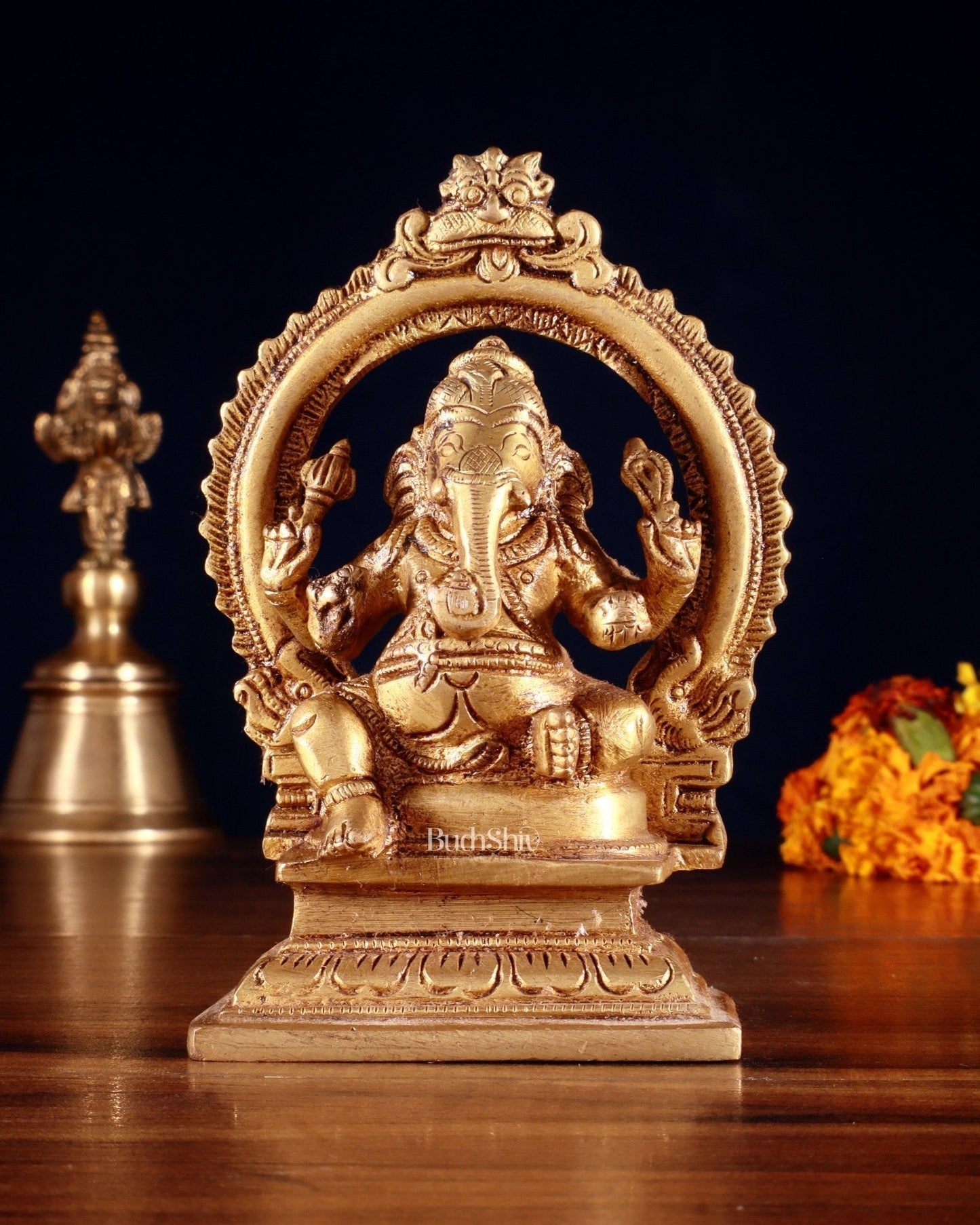 Pure Brass Dakshina Mukhi Ganesha Idol – Right Side Trunk 5" - Sama Homes Idol - Brass Sculpture