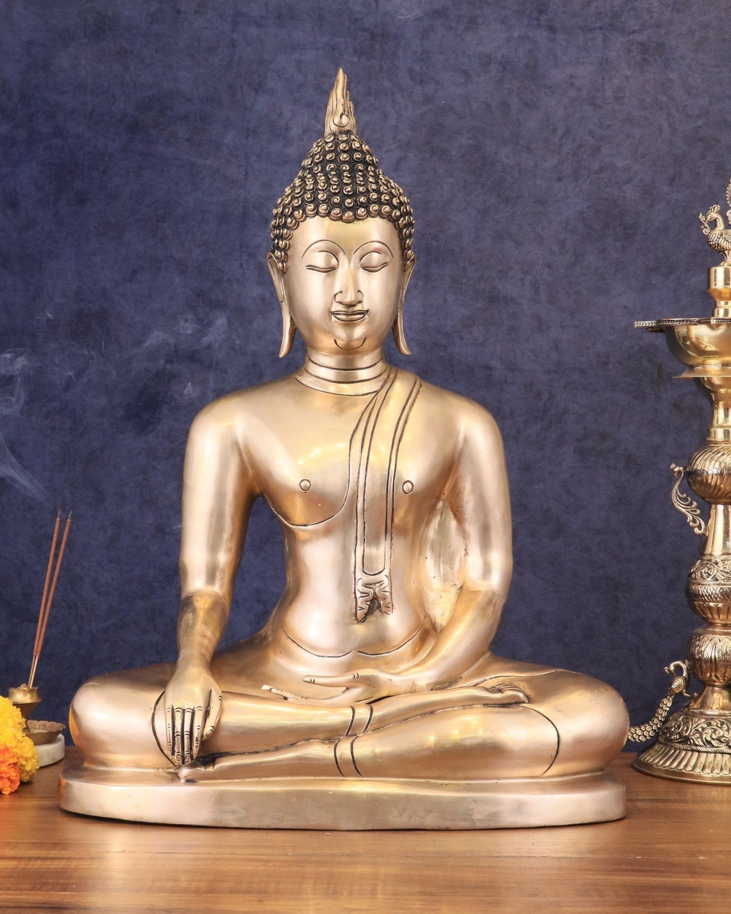 Pure Brass Large Buddha in Bhoomisparsha Nirvana Mudra - 23 INCH - Sama Homes Idol - Brass Sculpture