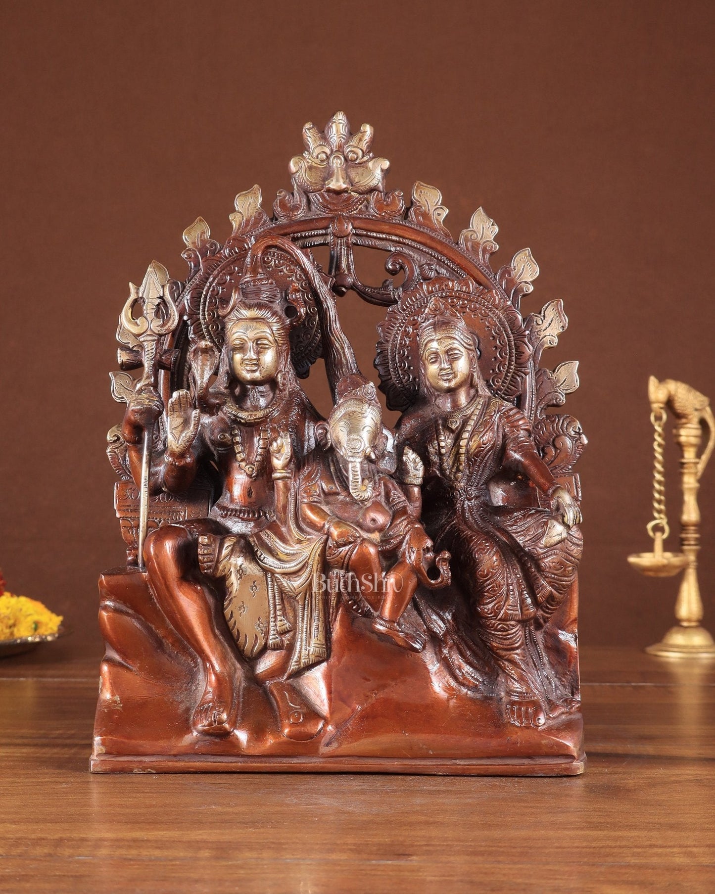Pure Brass Lord Shiv Parvati with Ganesha Idol and Prabhavali 10.7 inch double chola - Sama Homes Idol - Brass Sculpture