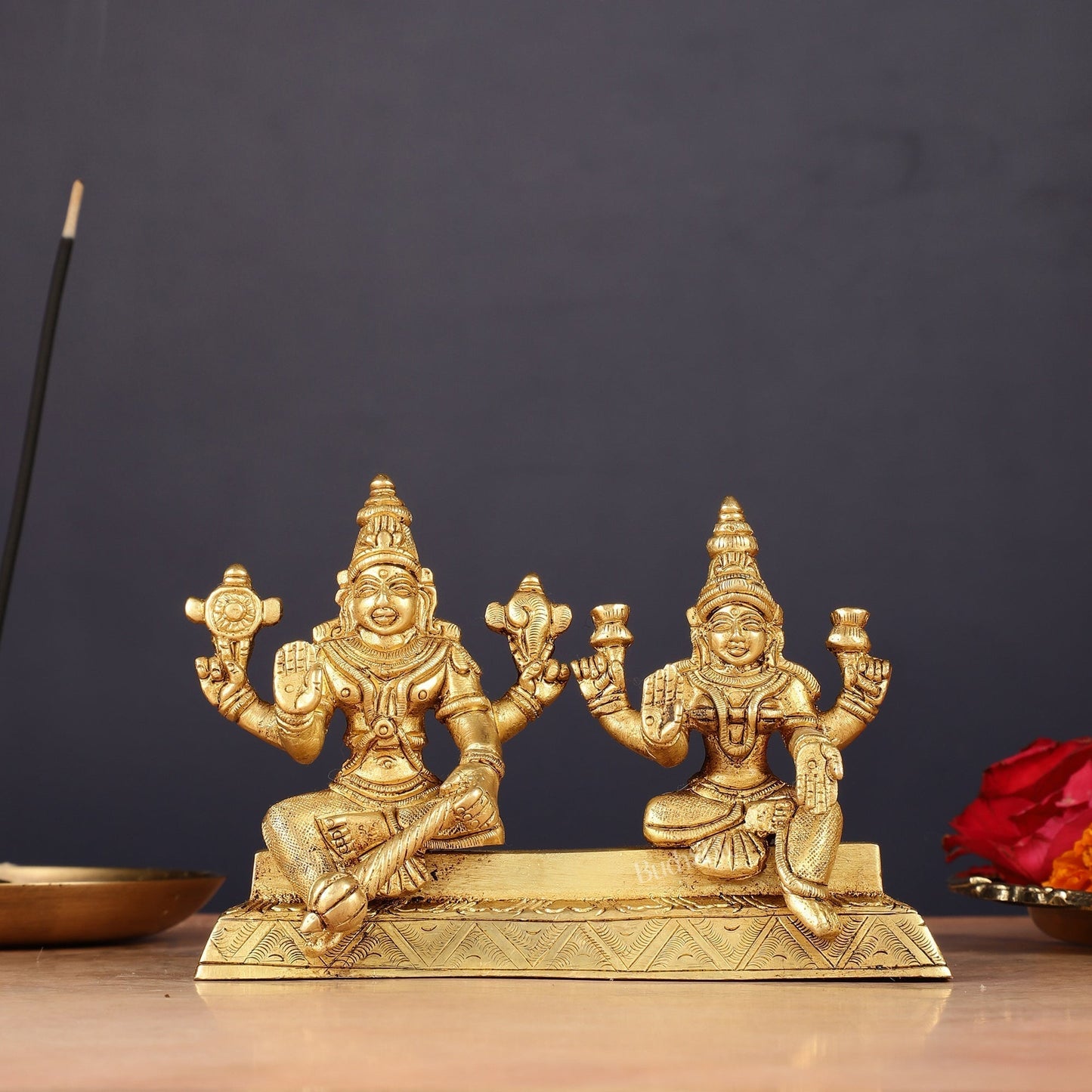 Pure Brass Sitting Vishnu Lakshmi Narayan Idol 3.75 inch - Sama Homes Idol - Brass Sculpture