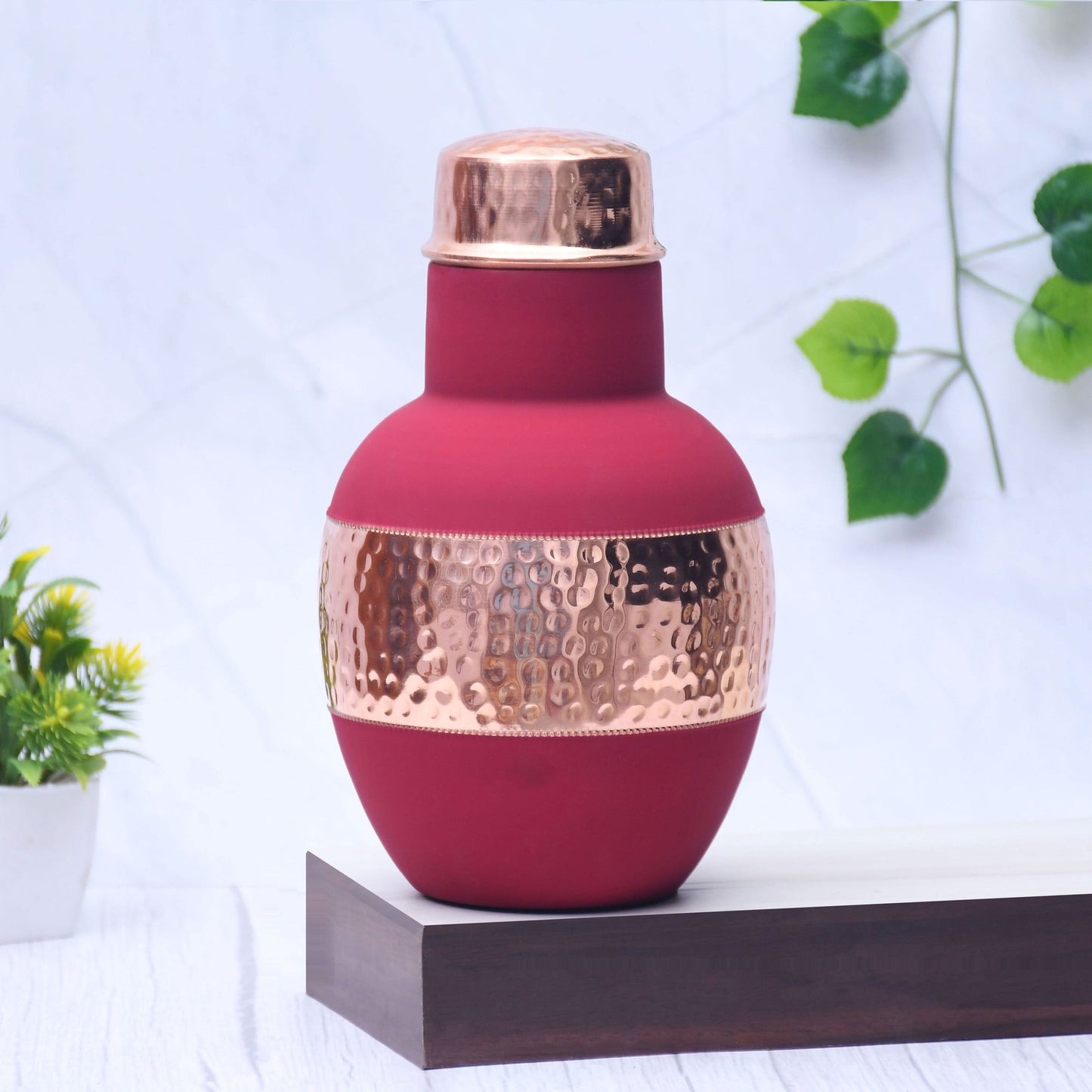 Pure Copper Silk Red Cherry Apple Pot with Inbuilt Glass Capacity 1200 ML. - Sama Homes