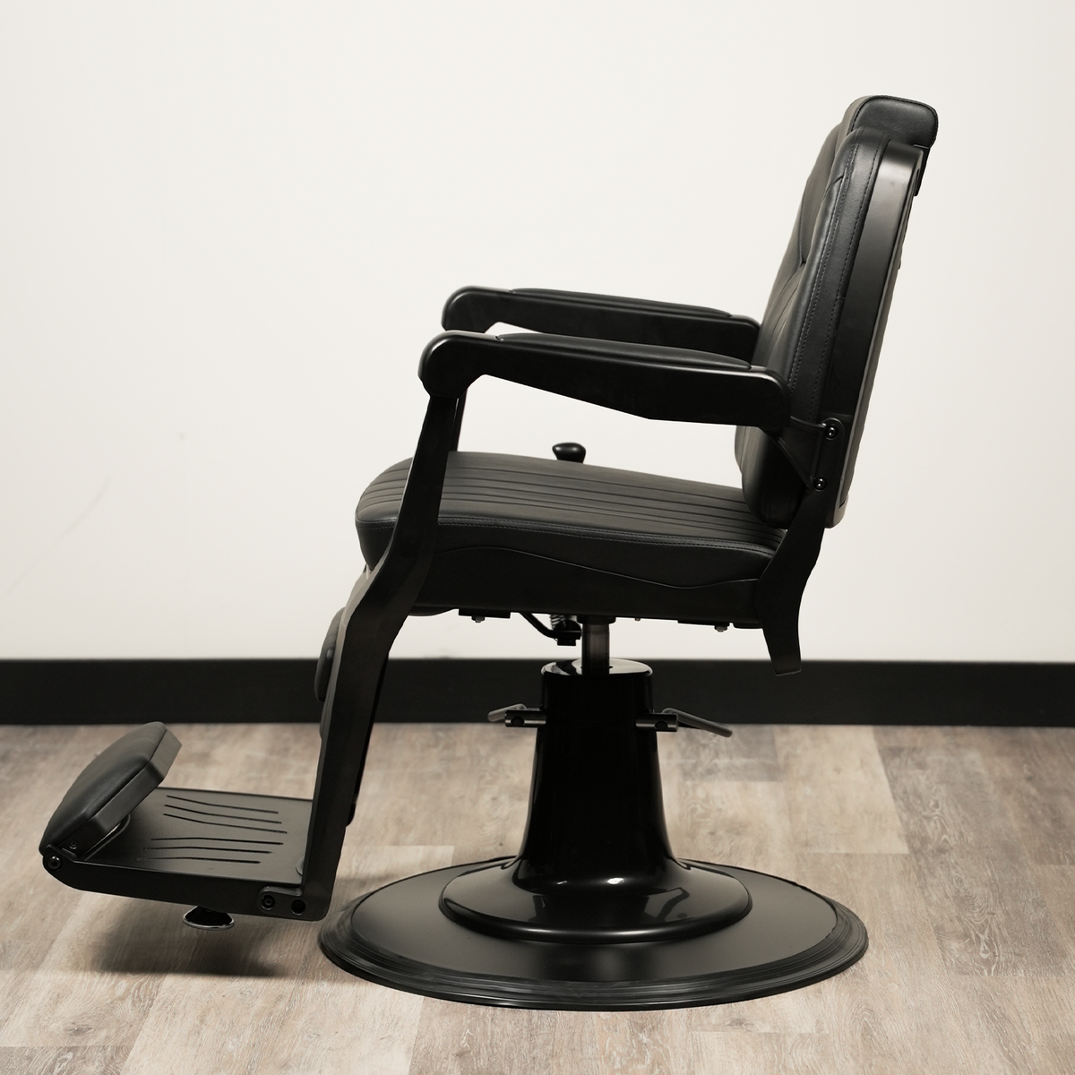 Sidara Barber Chair