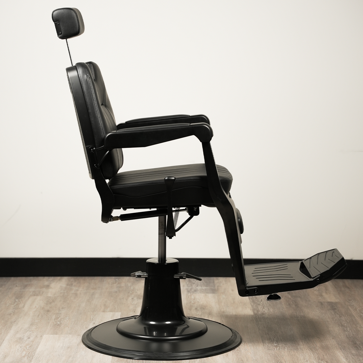 Sidara Barber Chair by LEVANT BARBER EQUIPMENT - Sustainable Living (View 7)