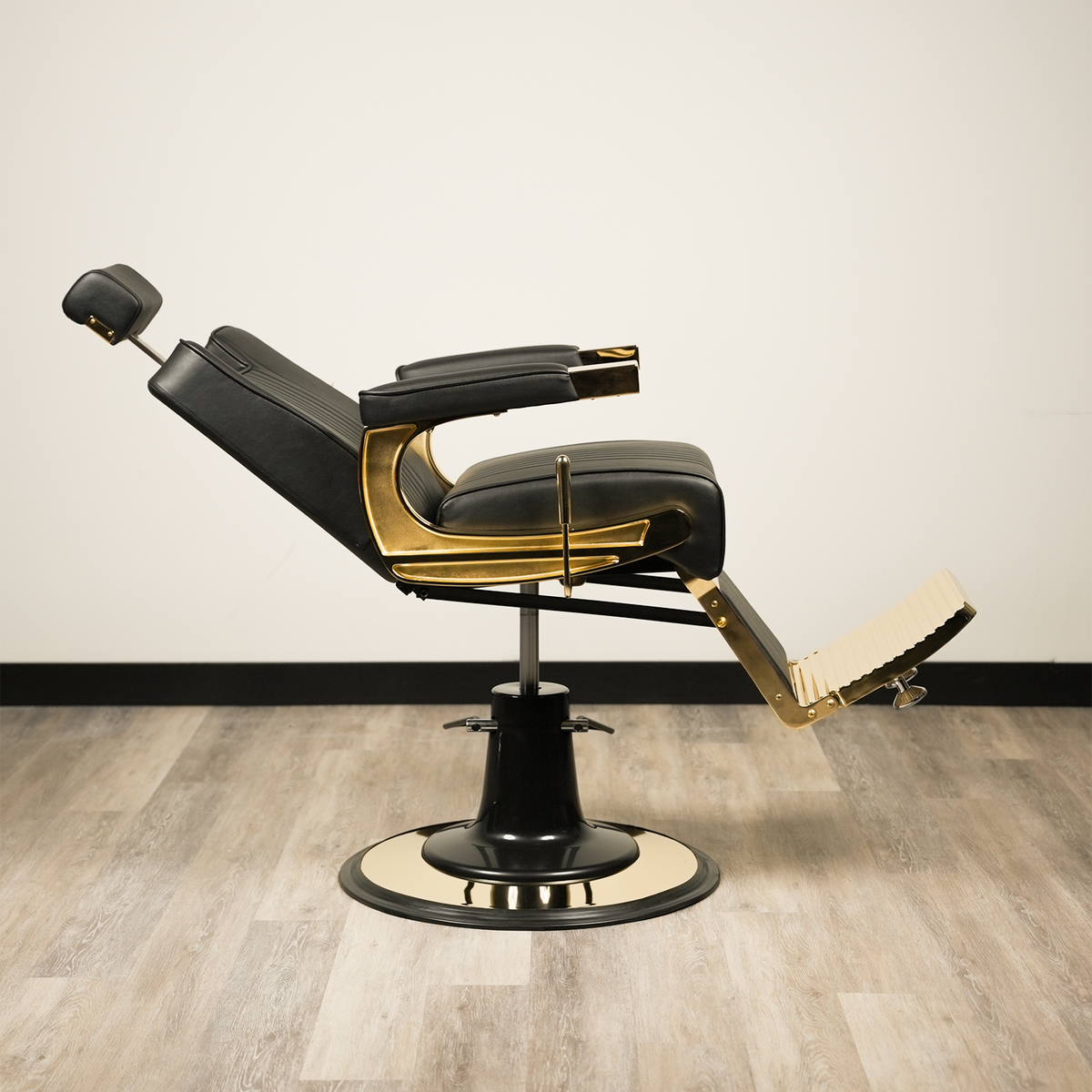 Amiri Barber Chair by LEVANT BARBER EQUIPMENT - Sustainable Living (View 9)