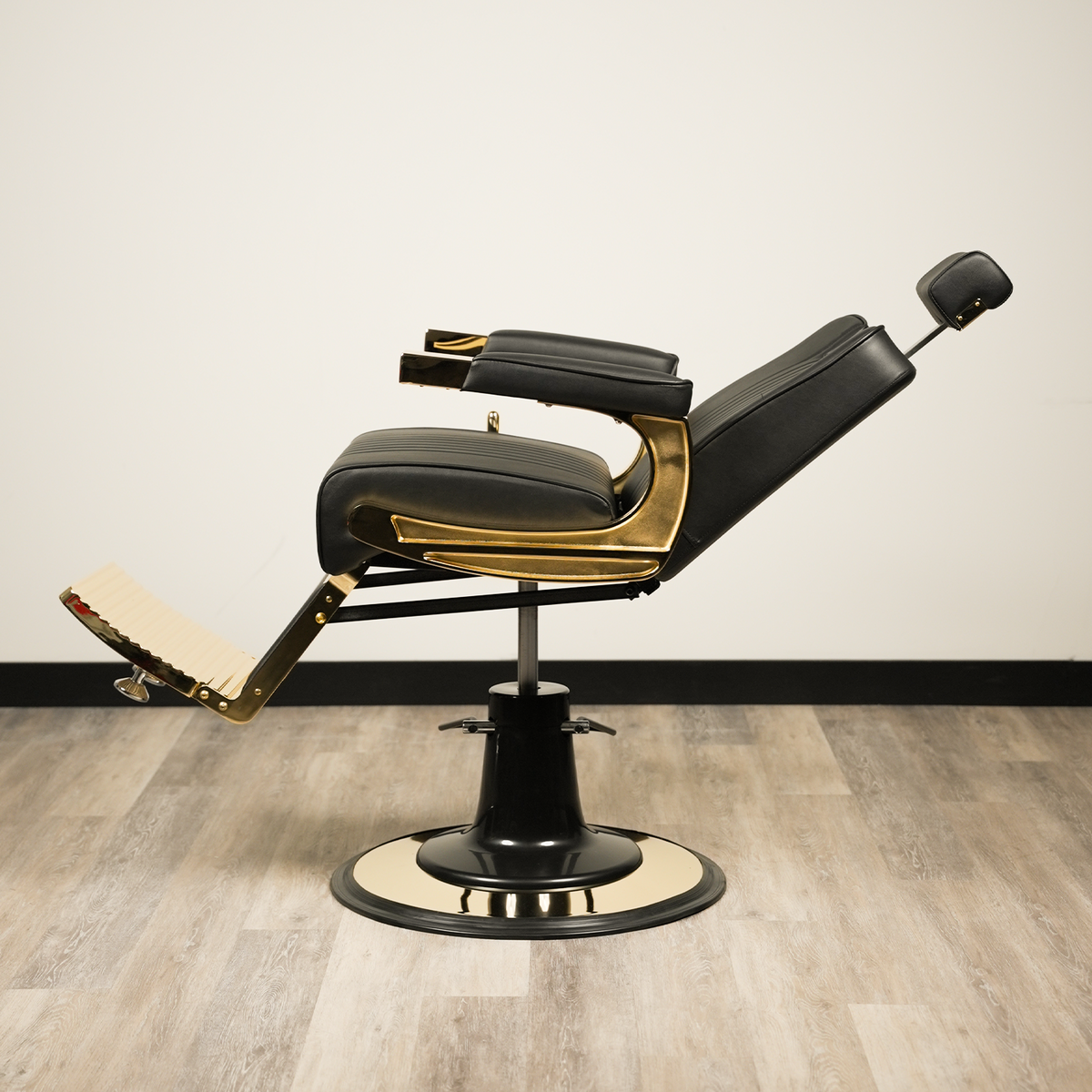 Amiri Barber Chair by LEVANT BARBER EQUIPMENT - Sustainable Living (View 10)