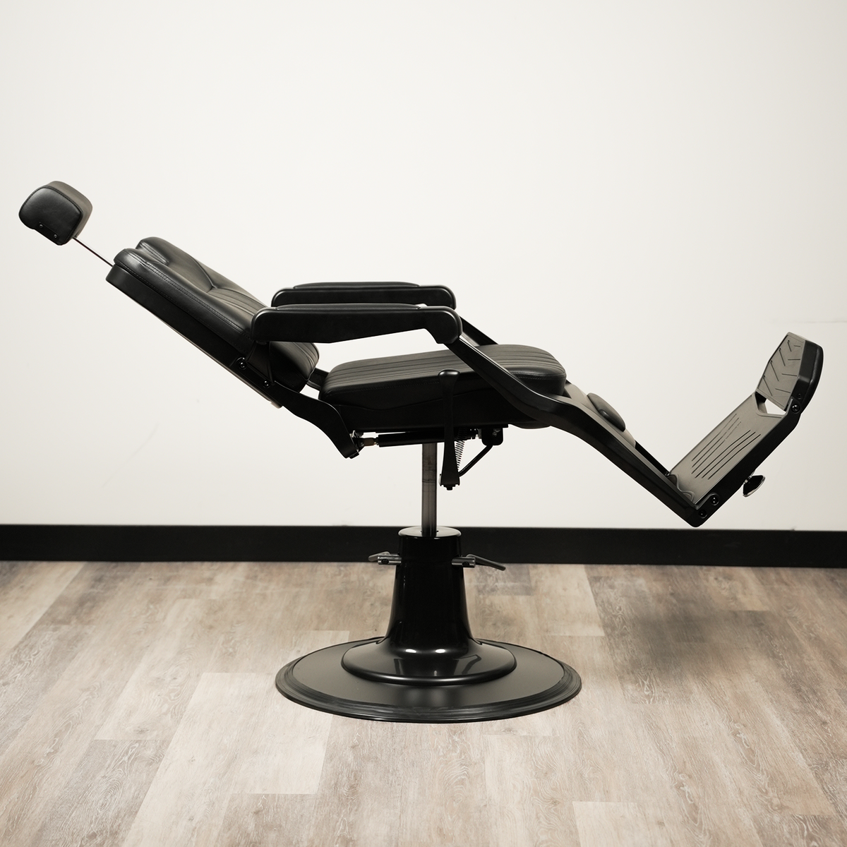 Sidara Barber Chair