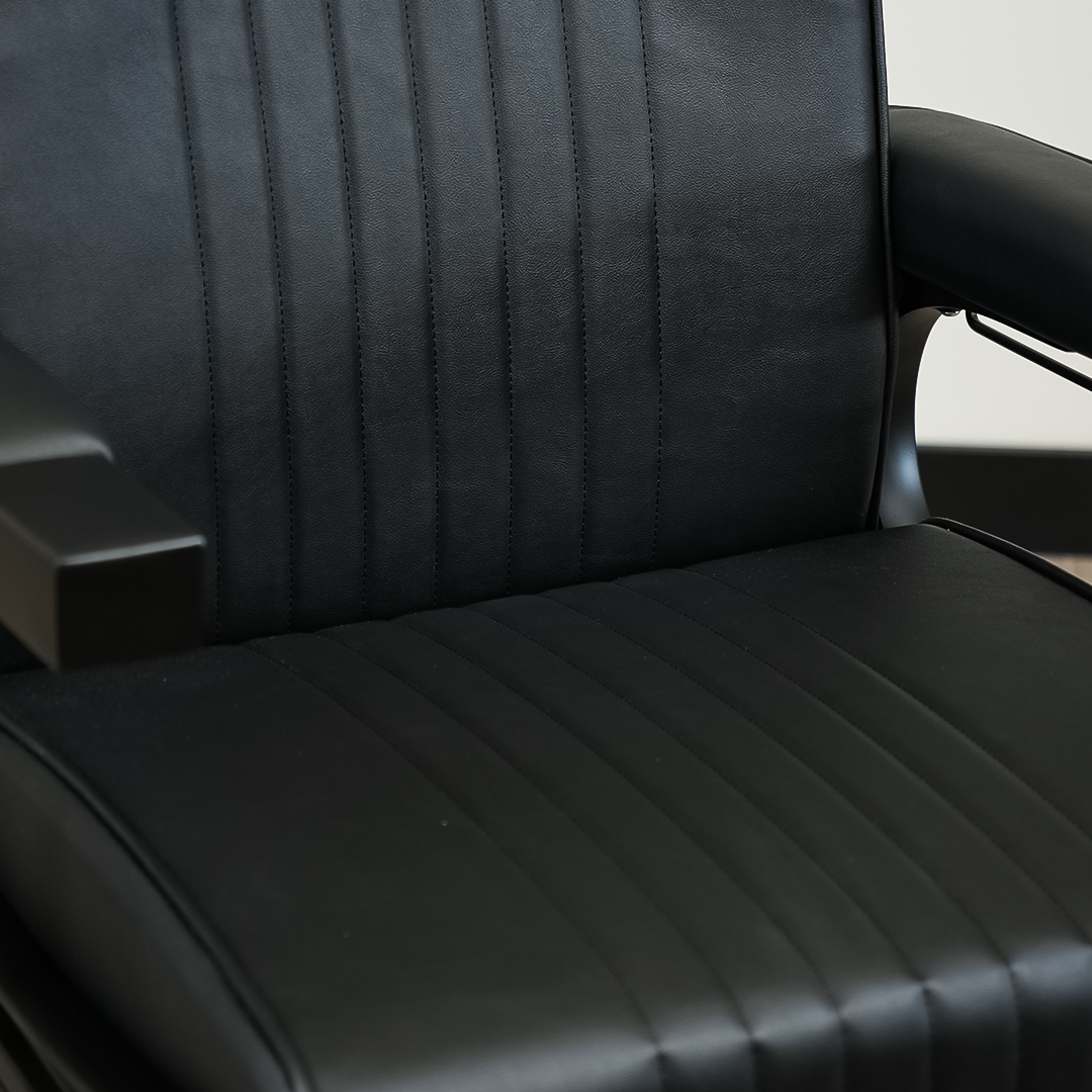 Cedrus Barber Chair - Black