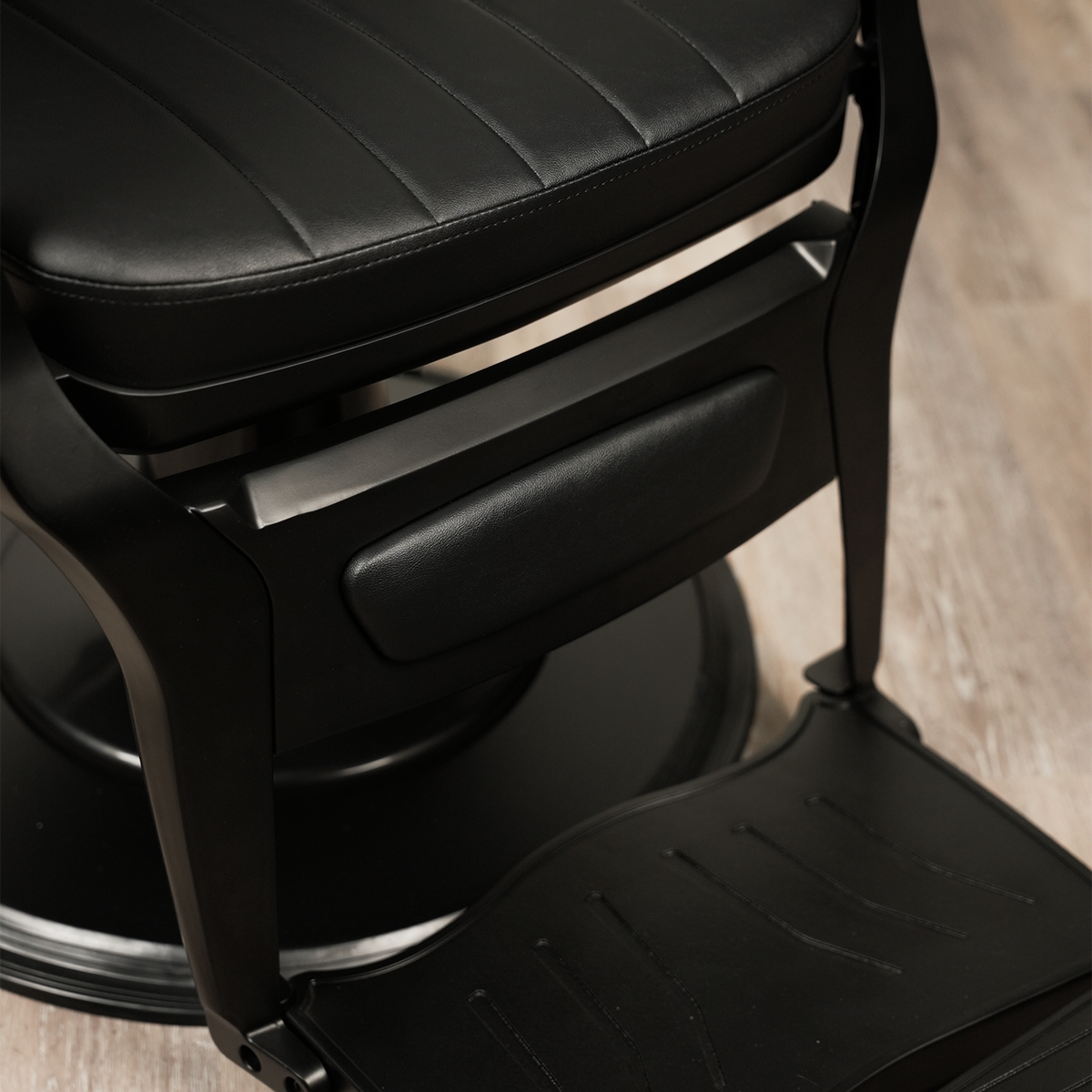 Sidara Barber Chair by LEVANT BARBER EQUIPMENT - Sustainable Living (View 16)