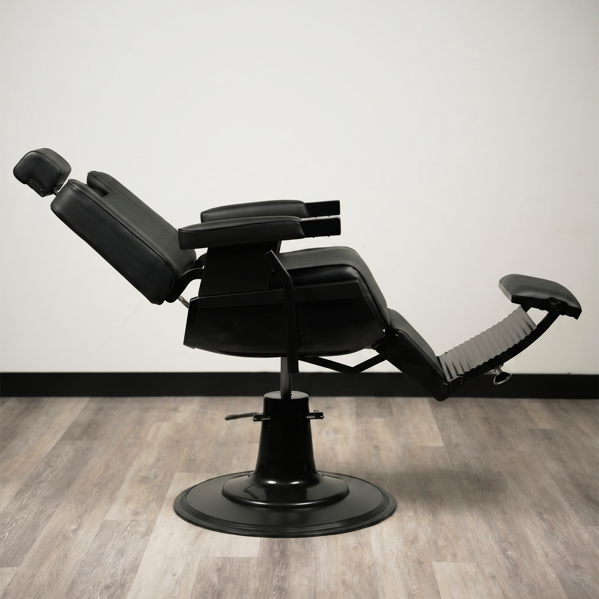 Jabal Barber Chair by LEVANT BARBER EQUIPMENT - Sustainable Living (View 18)