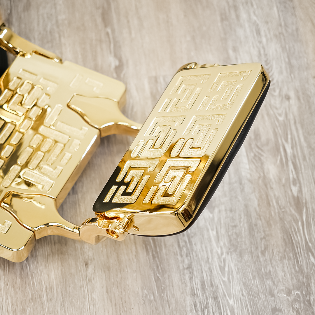 Luxor Barber Chair Gold
