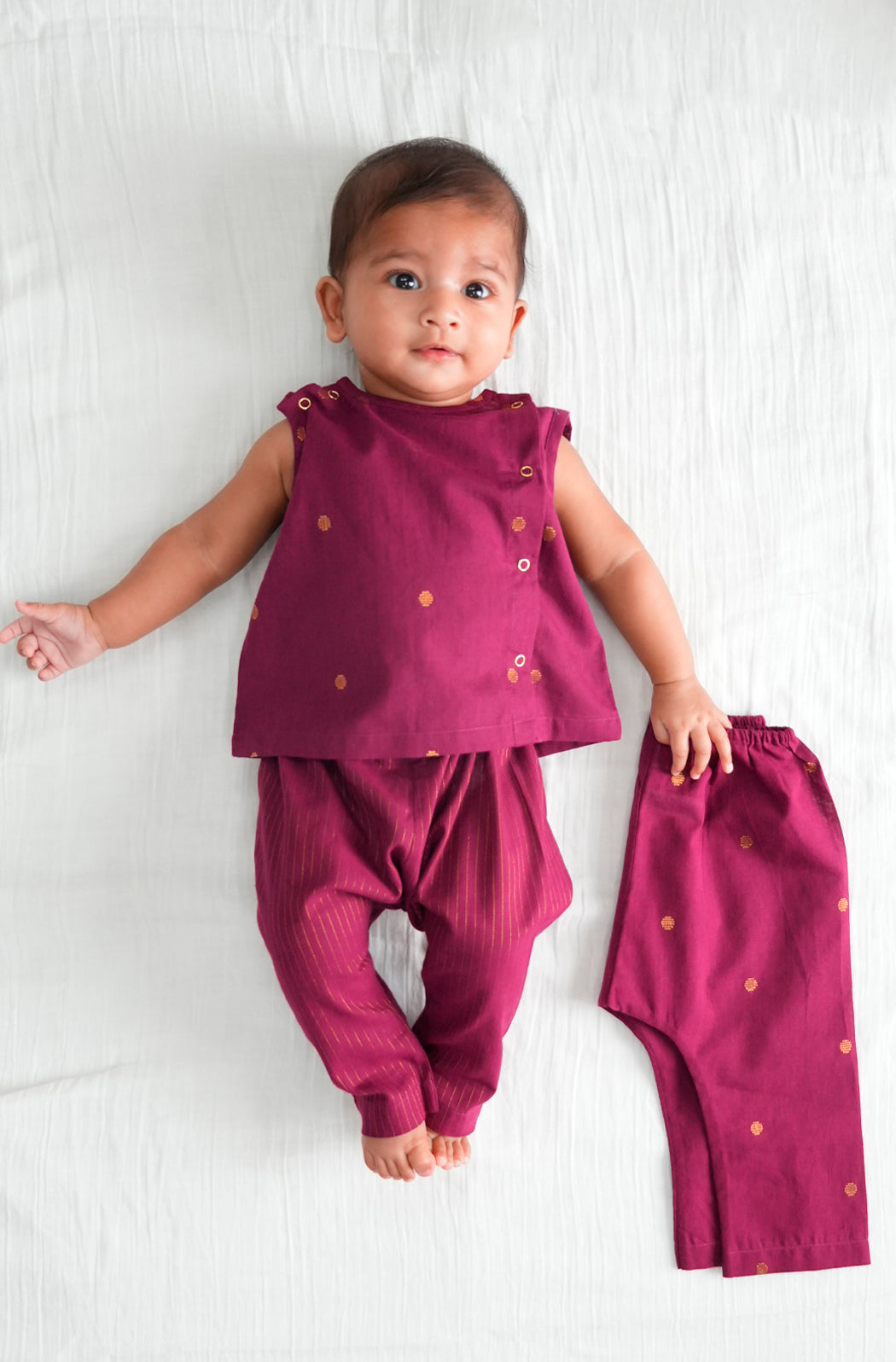 Zari Polka Jhabla Set - Image 8