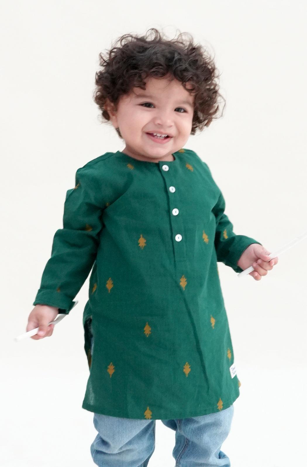 Green Buta Kurta - Eco-friendly - Sama Homes