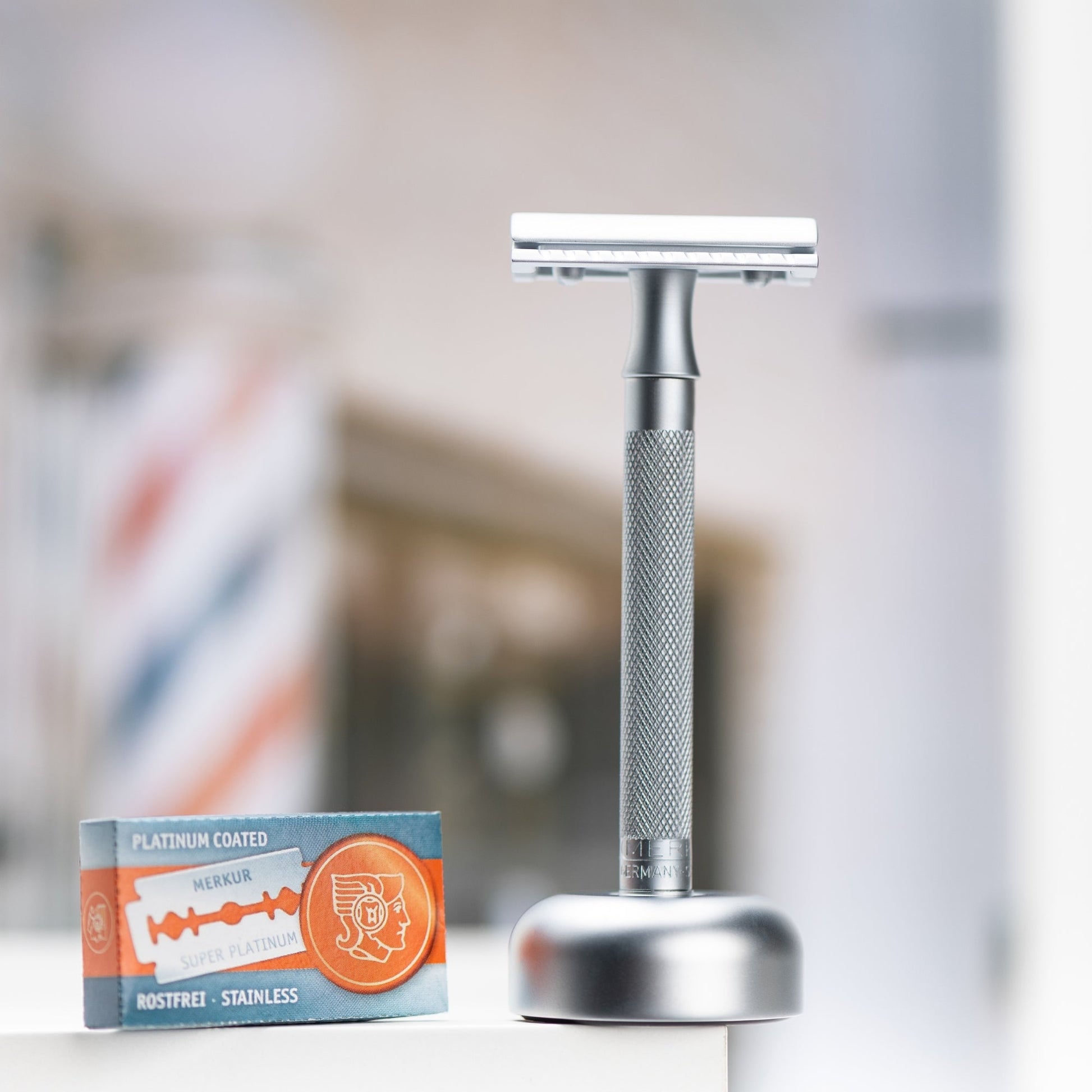 Merkur Razor Set 2-pieces (Razor 22 002 and Stand 4005 002), Matt Chrome, MK-2281002 - Eco-friendly - Sama Homes