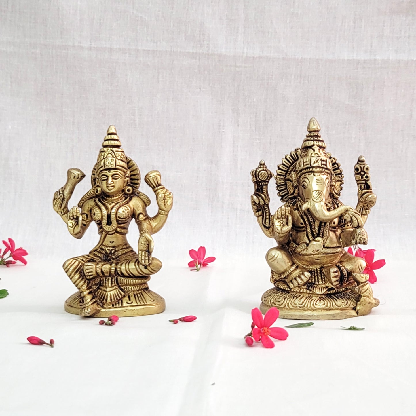 Brass Antique Finish idol for Diwali Pooja