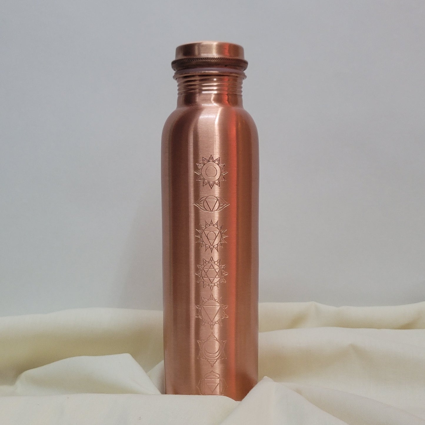 SAMA Homes 7-Chakra Engraved Pure Copper Water Bottle (1L) – Unlined Ayurvedic Hydration