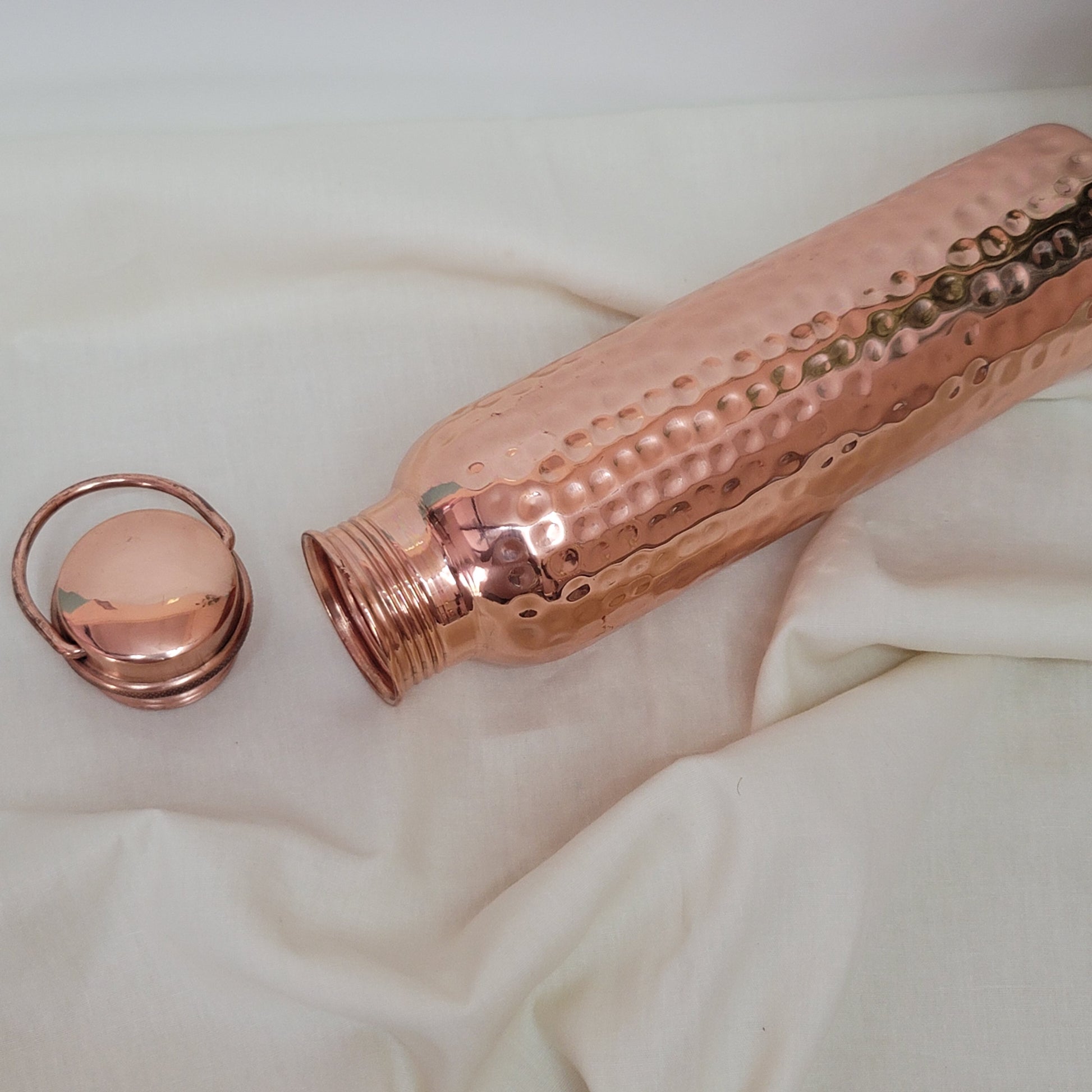 Handcrafted Ayurvedic Pure Copper Water Bottle - 950ml Hammered Design with Leak-Proof Loop Cap | 100% Certified Purity - Image 3