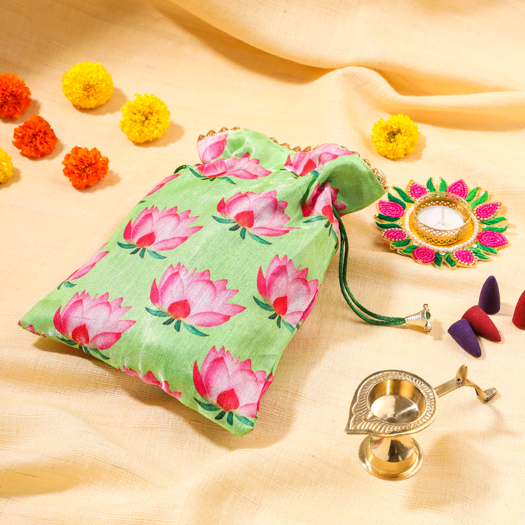 Brass Diya Festive Potli/Hamper - Eco-friendly - Sama Homes