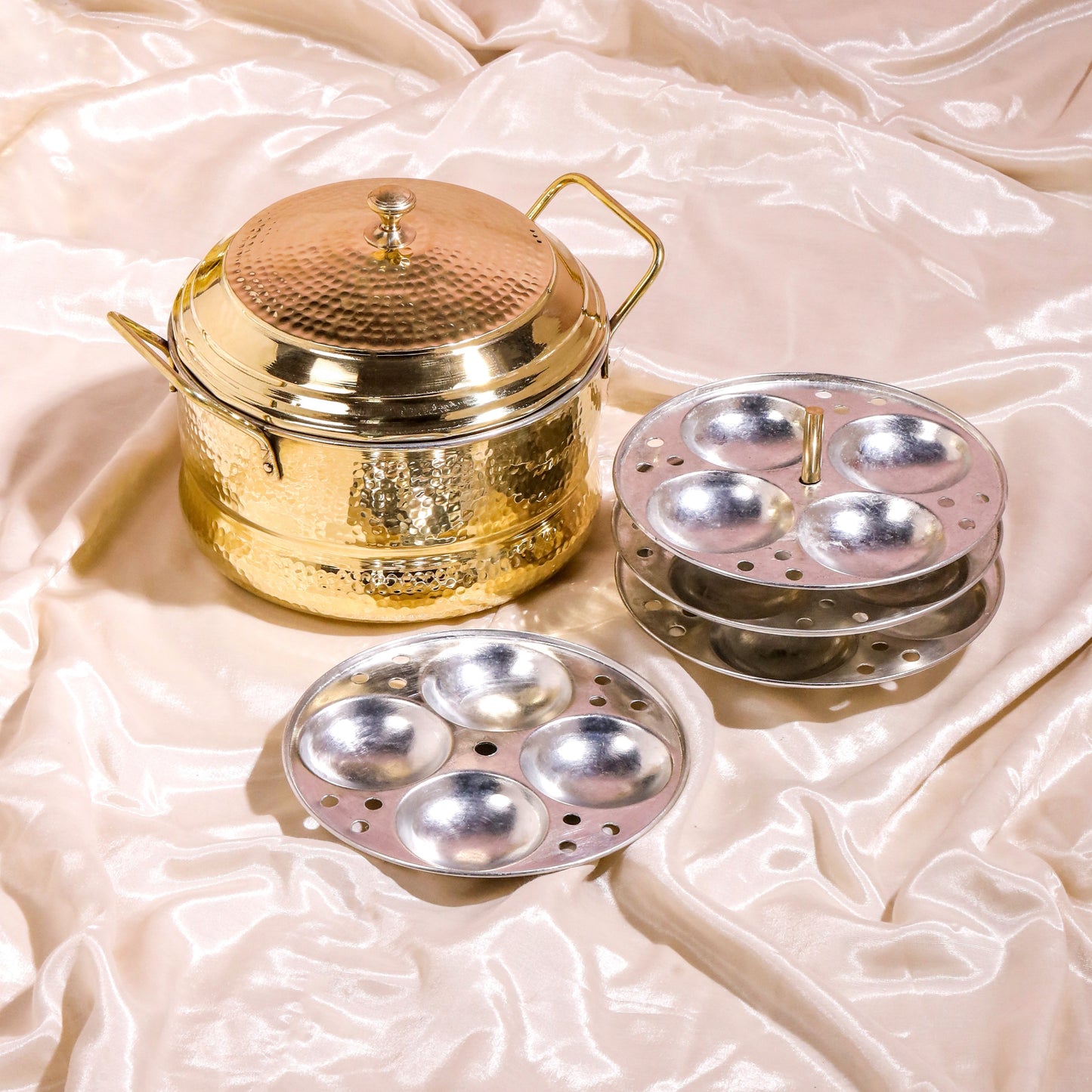 Traditional Brass Idli Cooker / Idli Maker – Ayurvedic Cookware (8 Inch, Handcrafted, South Indian Style)