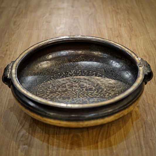 Antique Brass Handicraft Light Sheet Black Urli Vintage Vessel Varpu 18"