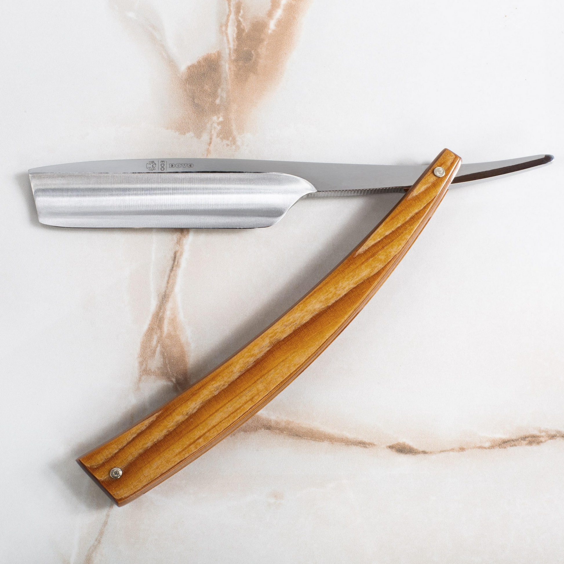 Dovo Straight Razor, Edo Spruce Wood Handle 5/8", Carbon Steel, Full Hollow Grind - Image 3