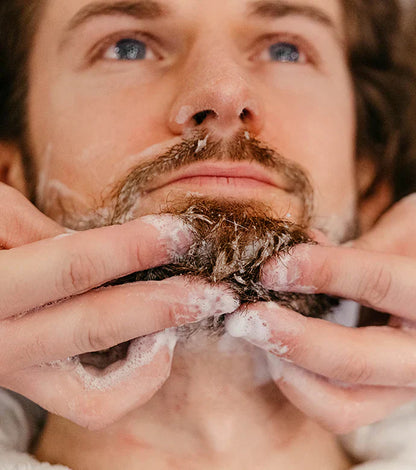 Proraso Beard Wash Wood and Spice 200ML by Proraso - Sustainable Living (View 4)