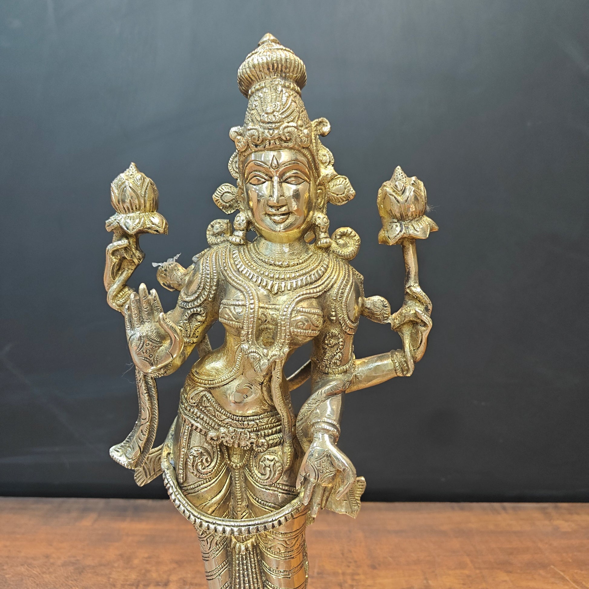 Brass Indian Goddess Of Wealth Standing Lakshmi Idol Laxmi Statue Décor Item 18" - Image 4