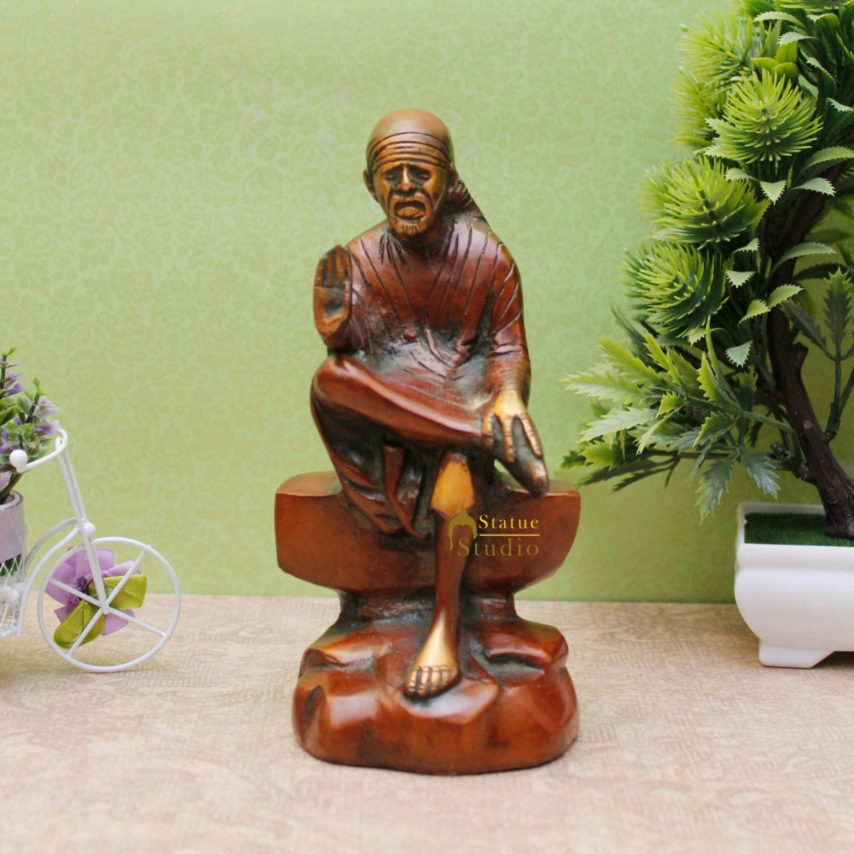 Brass Lord Sai Baba Idol For Pooja Temple Religious Home Décor Gift Statue 7" - Eco-friendly - Sama Homes