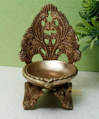 Brass Diya Oil Lamp For Home Temple Diwali Religious Décor Showpiece by vendor-unknown - Spiritual (View 2)