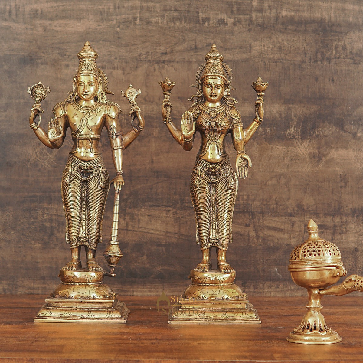 Brass Antique Vishnu Lakshmi Idol Home Temple Décor Religious Gift Statue 20" - Eco-friendly - Sama Homes