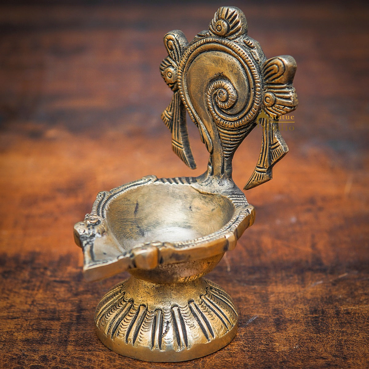 Brass Shankh Diya For Pooja Room Home Diwali Décor Gift Showpiece 5" - Eco-friendly - Sama Homes