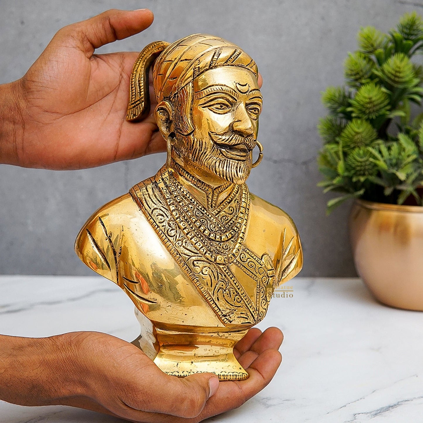 Brass Chatrapati Shivaji Maharaj Bust 8.5 Inches