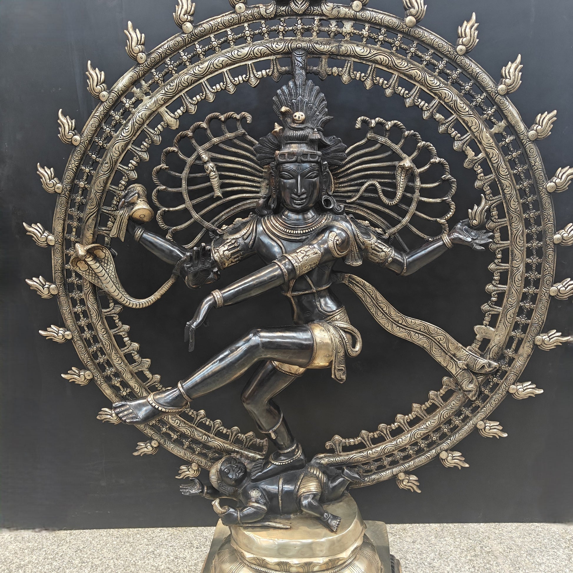 Brass Large Nataraja Statue Showpiece For Home Decor 4 Feet - Image 2