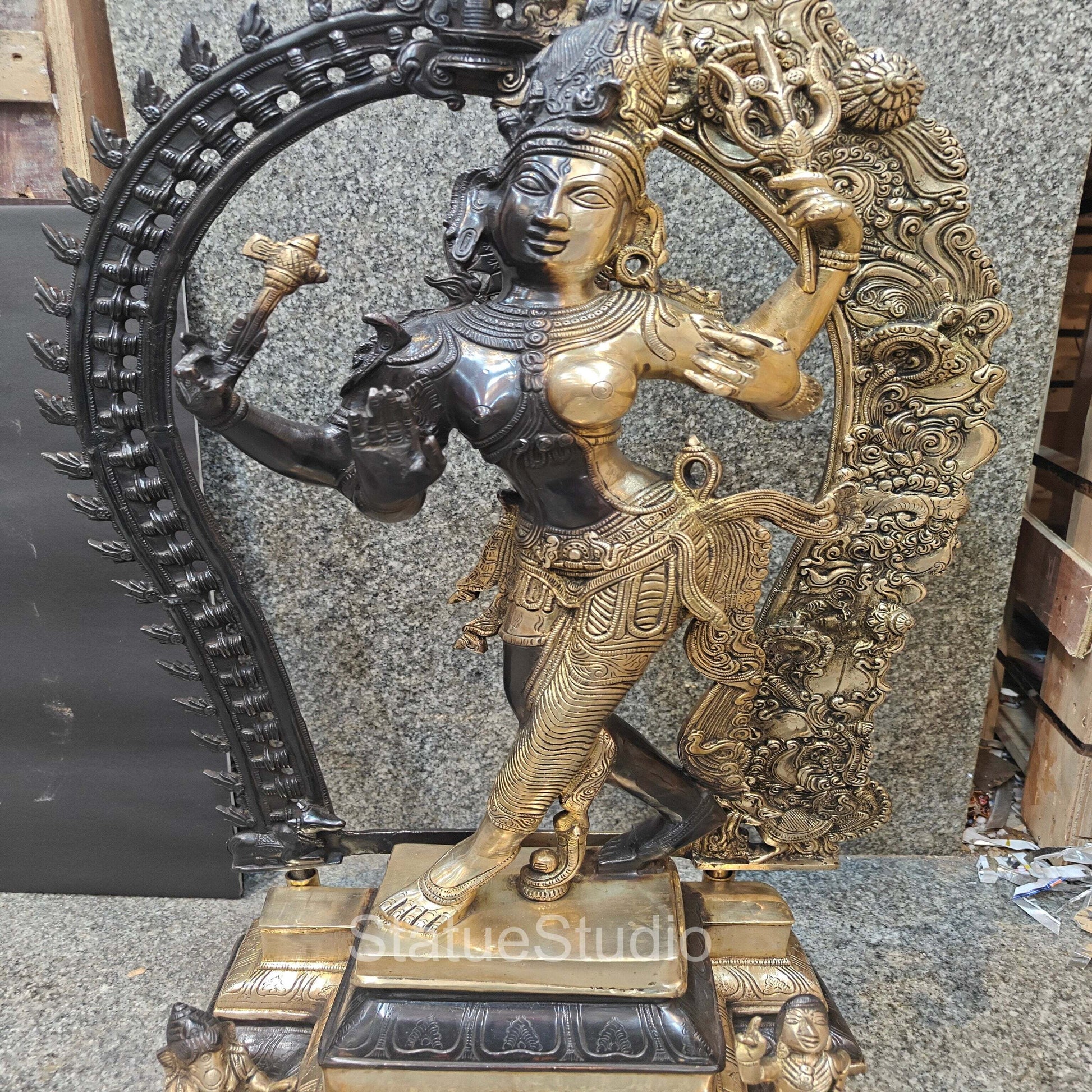Brass Large Ardhanarishawar Shiva Statue Antique Finish For Home Decor 2.5 Feet - Image 6