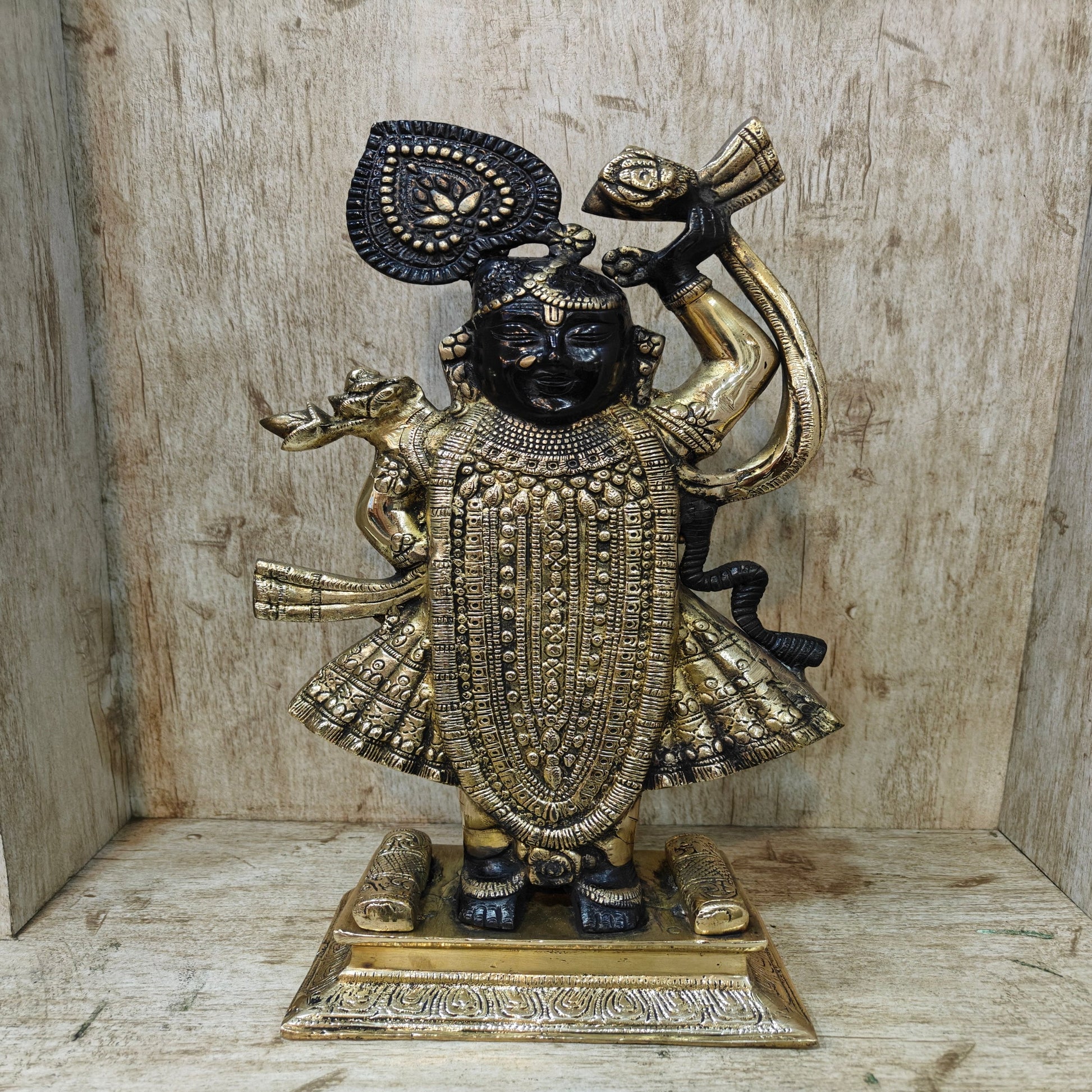 Brass Krishna As Shrinath ji Statue Black Gold Finish For Home Decor 1.5 Feet - Image 4