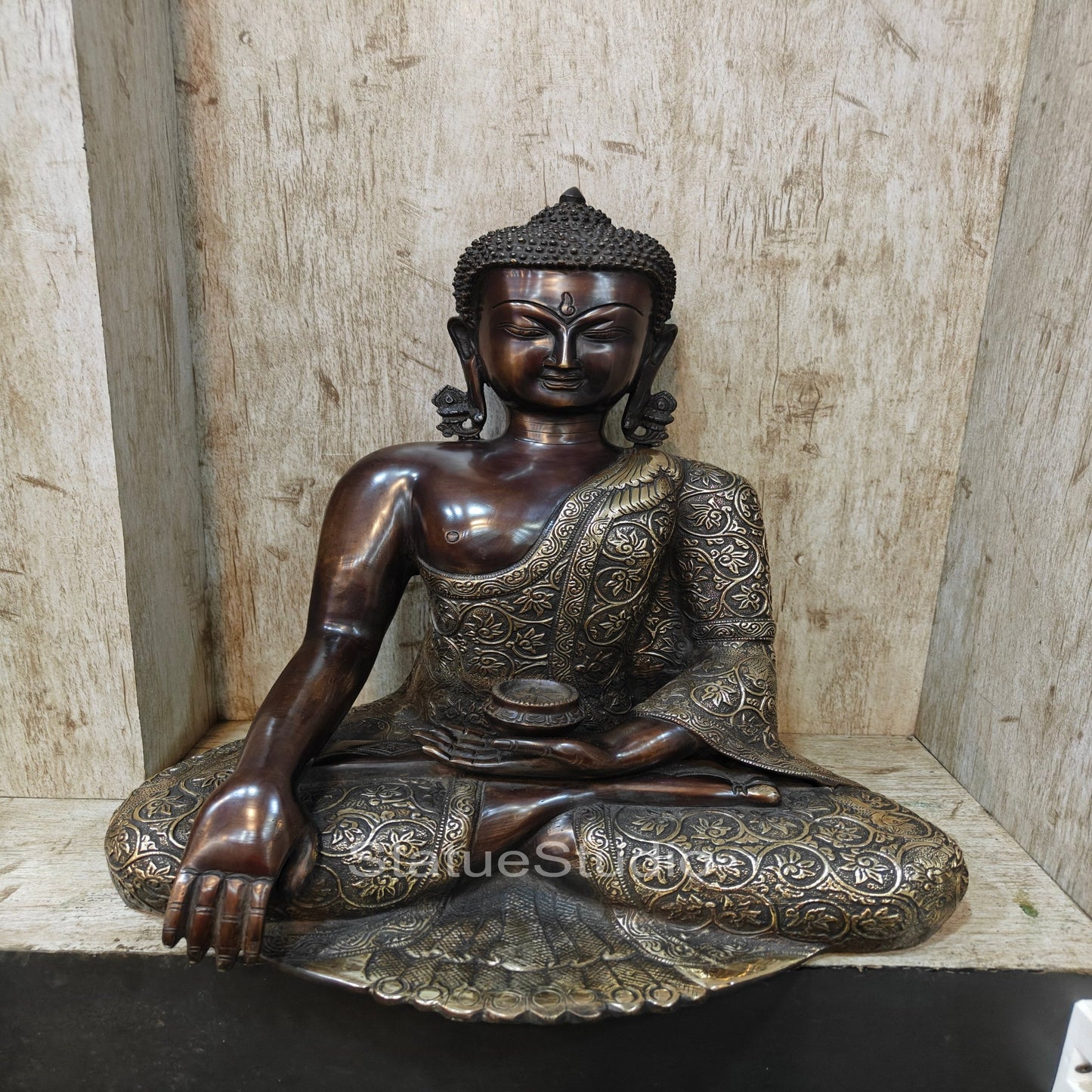Brass Buddha Statue Earth Touching Mudra Antioque Finish 1.5 Feet