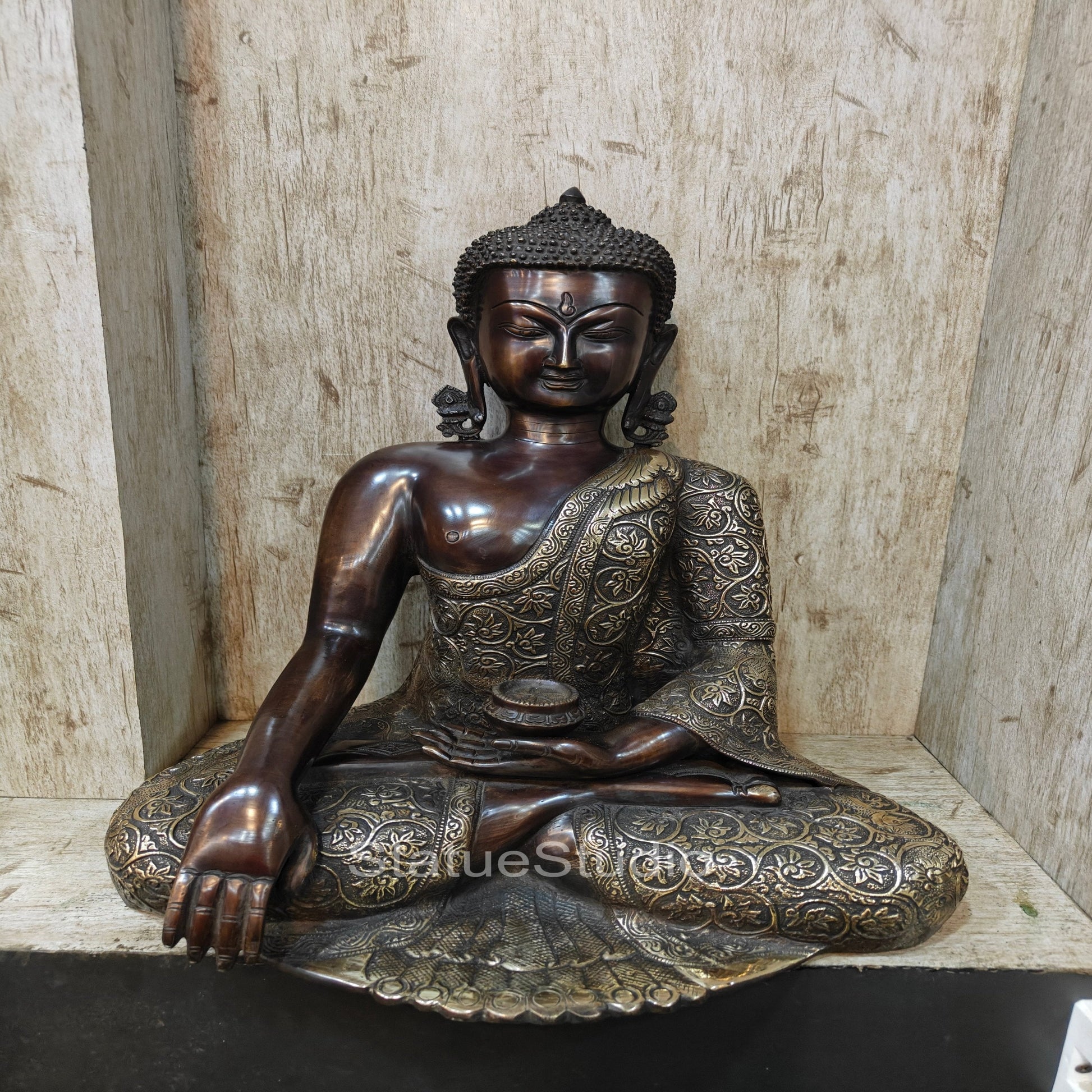 Brass Buddha Statue Earth Touching Mudra Antioque Finish 1.5 Feet - Image 4