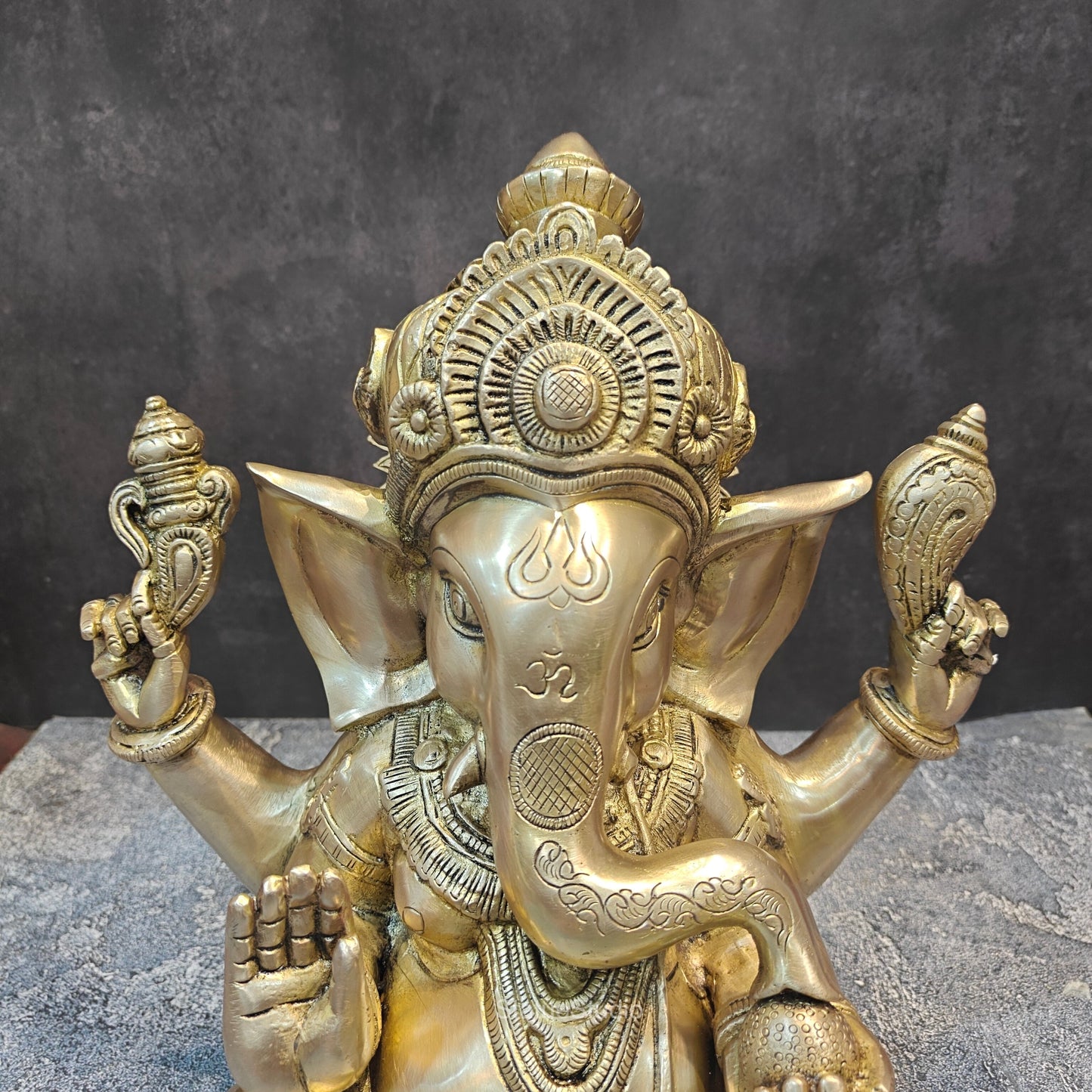 Handcrafted Brass Sitting Ganesha Statue 1 Feet