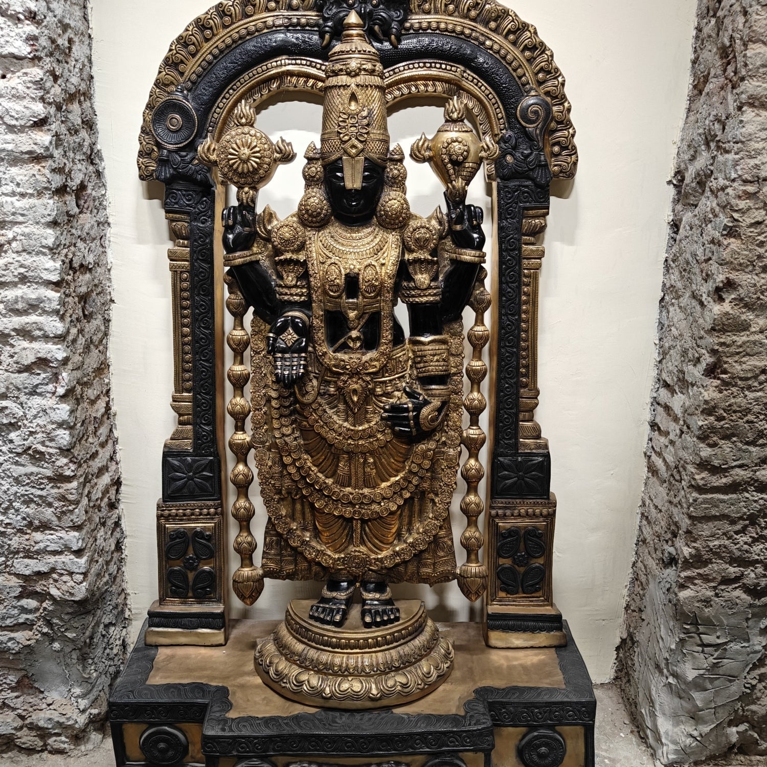 Brass Tirupathi Balaji Idol Large Size 5 Feet - Image 2