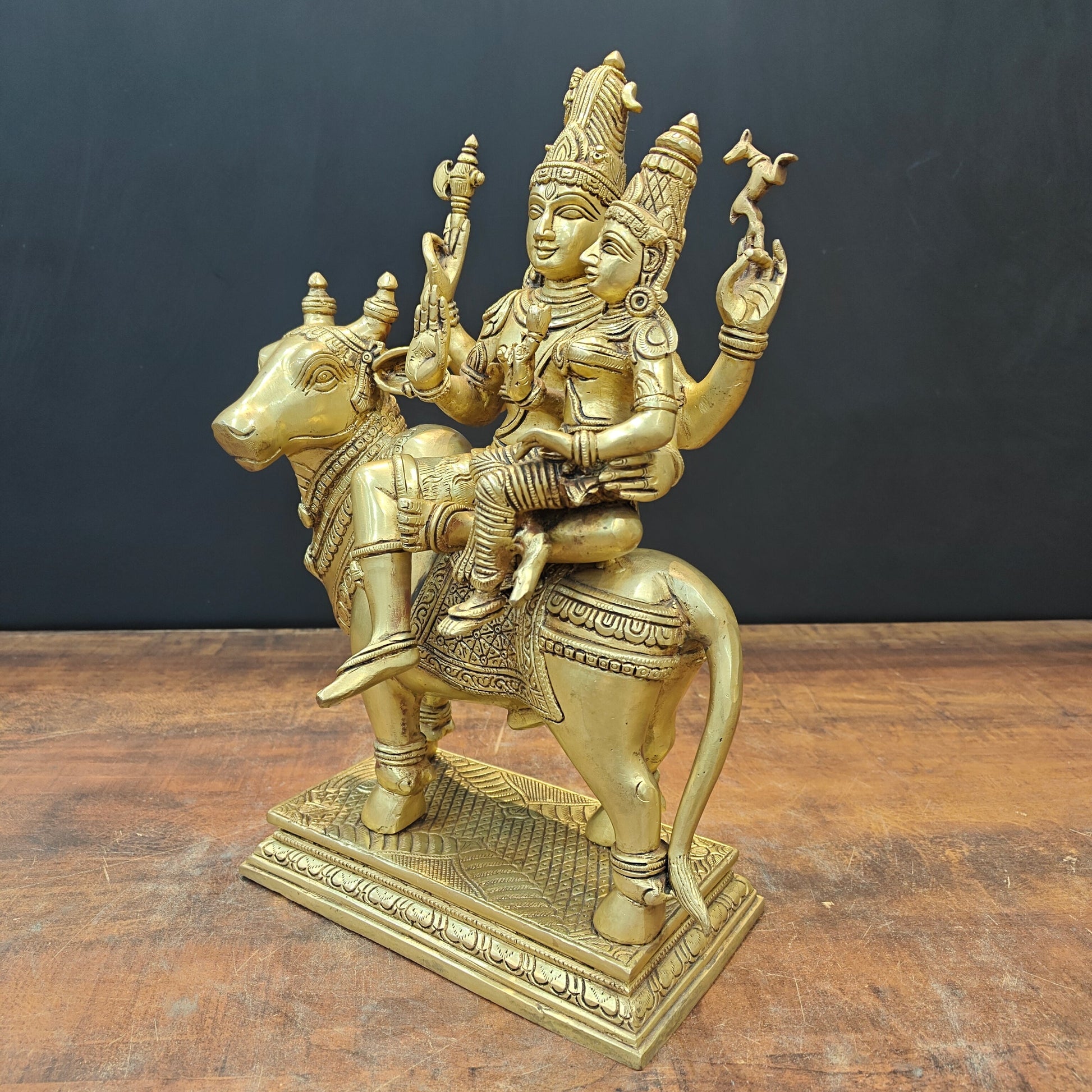 Brass Superfine Lord Shiva Parvati Idol Seated On Nandi 16 Inch - Image 6