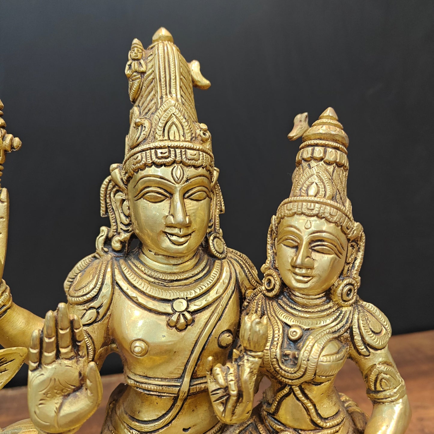 Brass Superfine Lord Shiva Parvati Idol Seated On Nandi 16 Inch