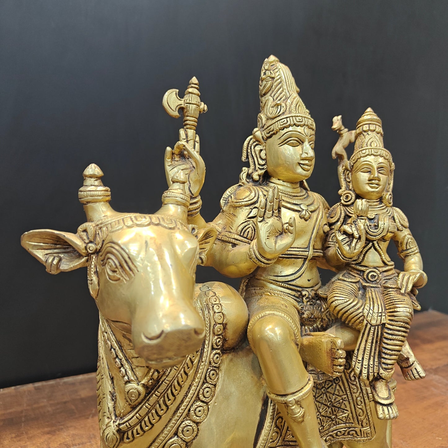 Brass Superfine Lord Shiva Parvati Idol Seated On Nandi 16 Inch
