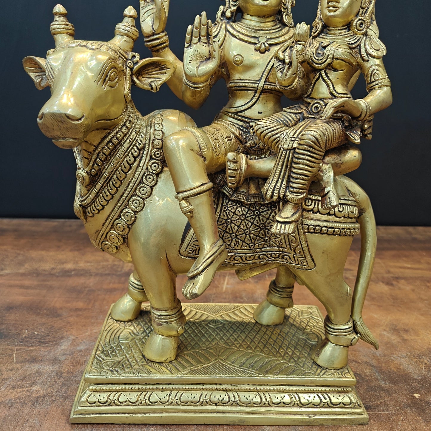 Brass Superfine Lord Shiva Parvati Idol Seated On Nandi 16 Inch