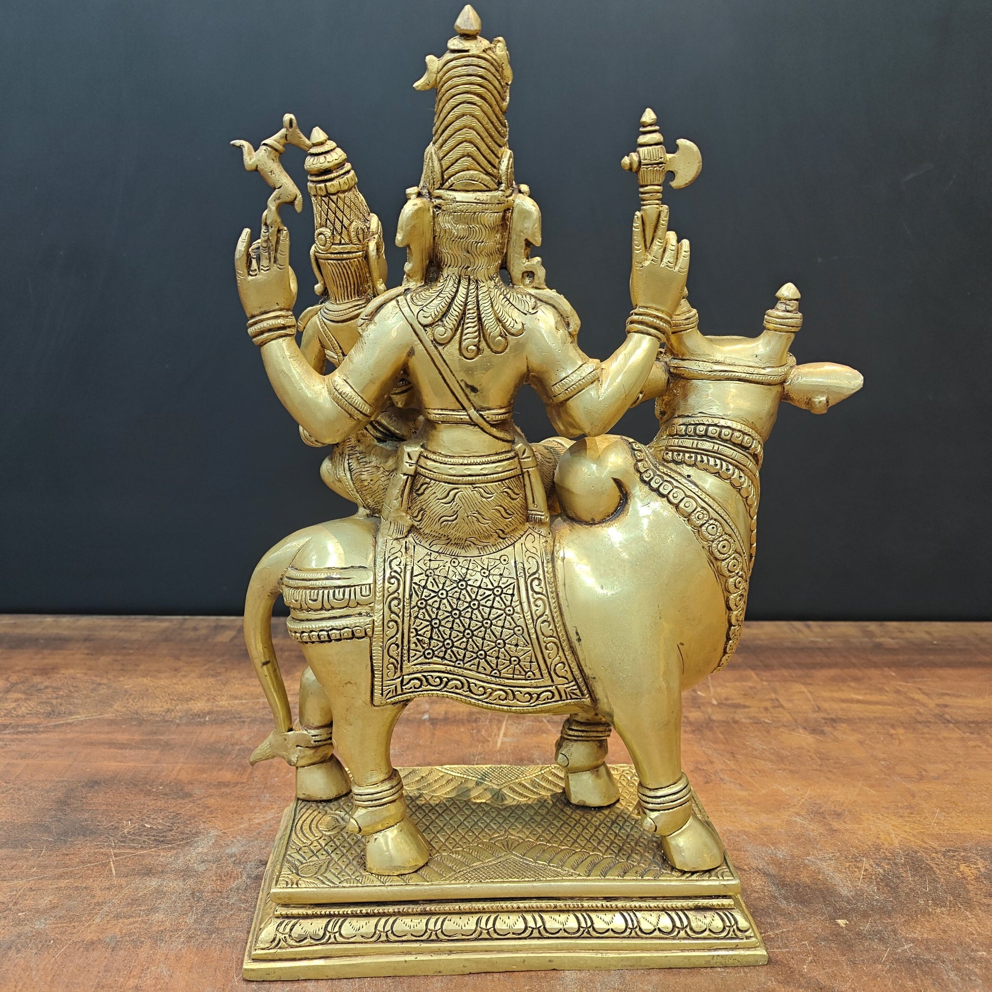 Brass Superfine Lord Shiva Parvati Idol Seated On Nandi 16 Inch - Image 10