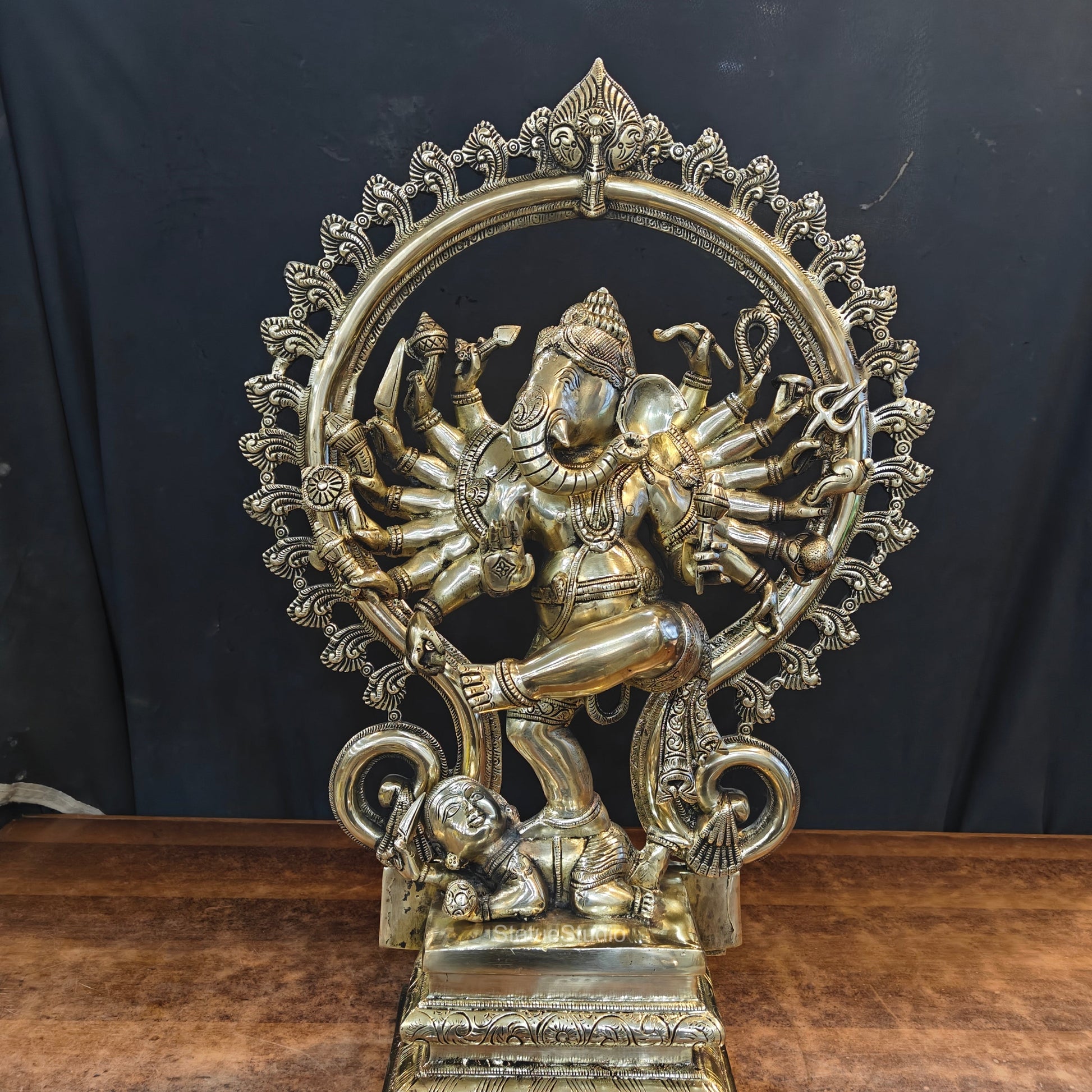 Brass Large Tandav Ganesha Statue 25 Inch - Image 3