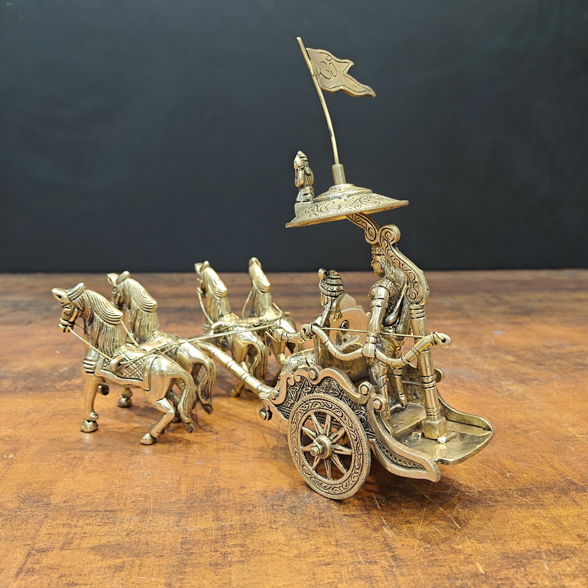 Brass Geeta Updesh Krishna and Arjun Rath 9 Inch - Image 6